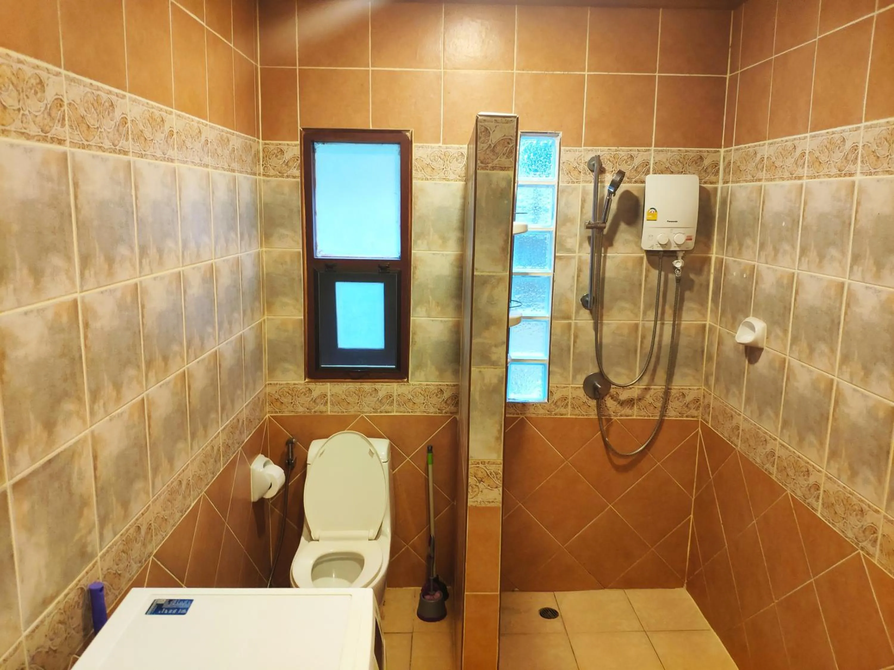 Shower in Samui Green Life