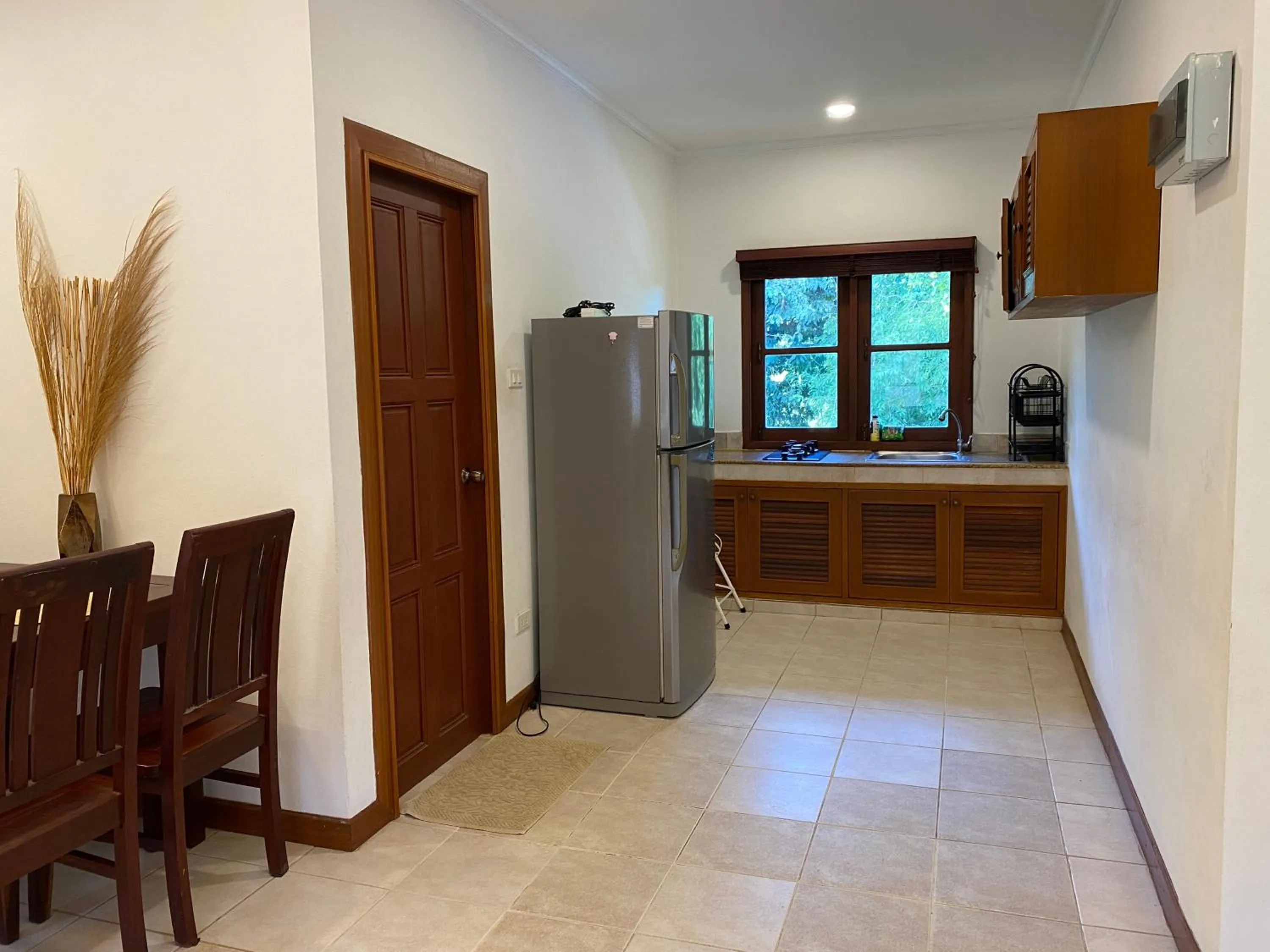 Kitchen or kitchenette in Samui Green Life