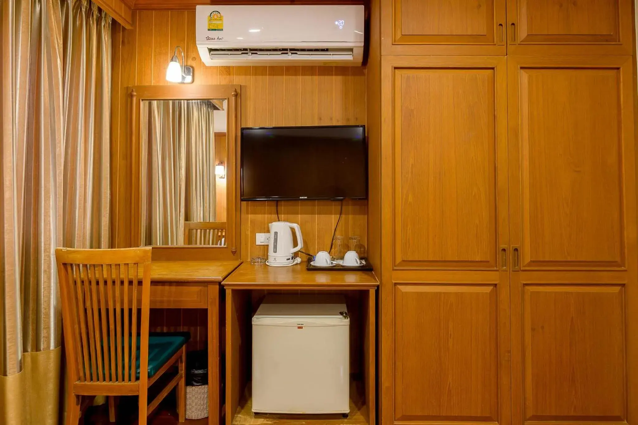 Superior Double or Twin Room in Hua Hin Golf Villa Superior Double or Twin Room in Hua Hin Golf Villa