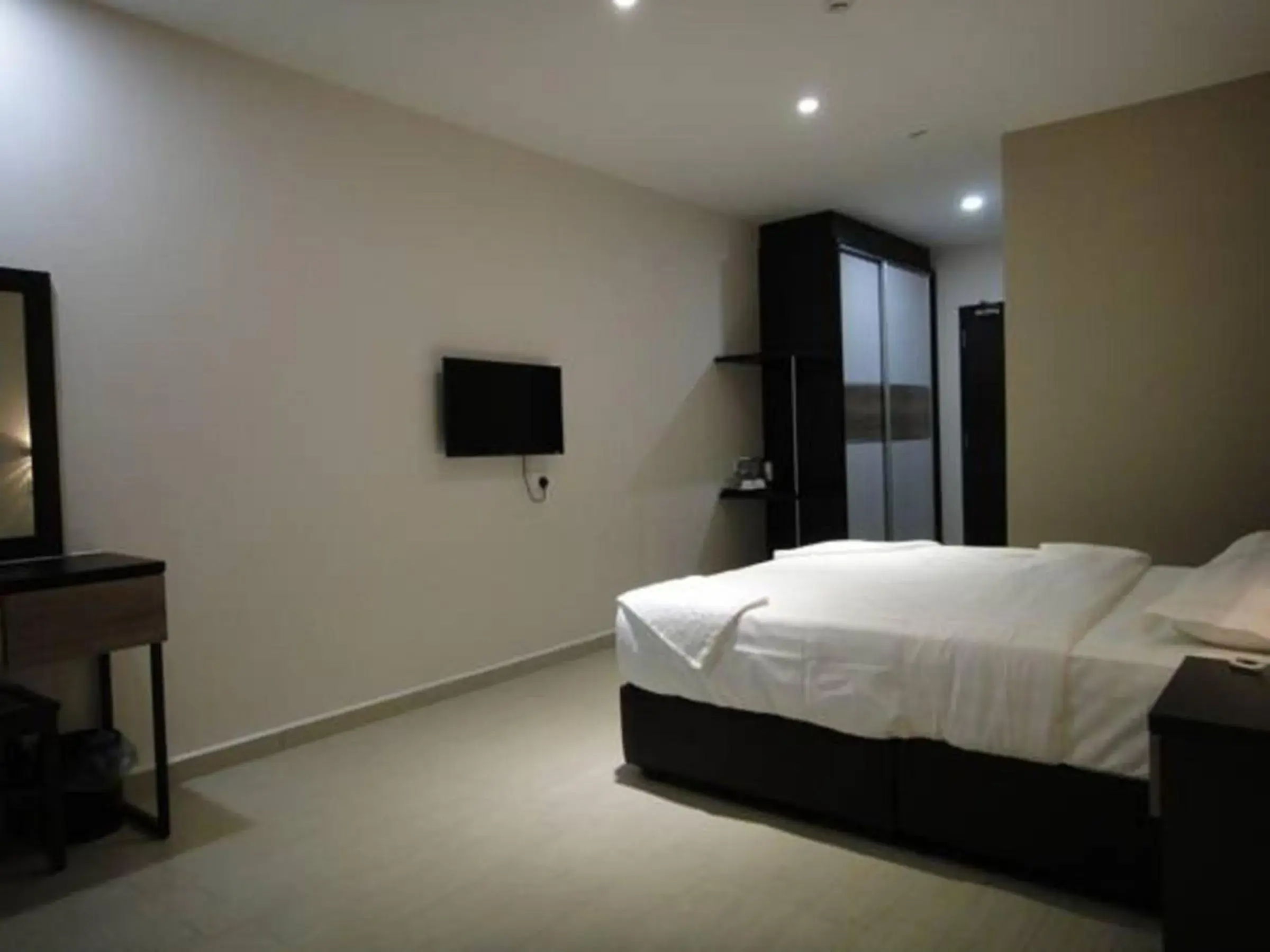 Bedroom, Bed in Galaxy Hotel SIMPANG AMPAT Bedroom, Bed in Galaxy Hotel SIMPANG AMPAT