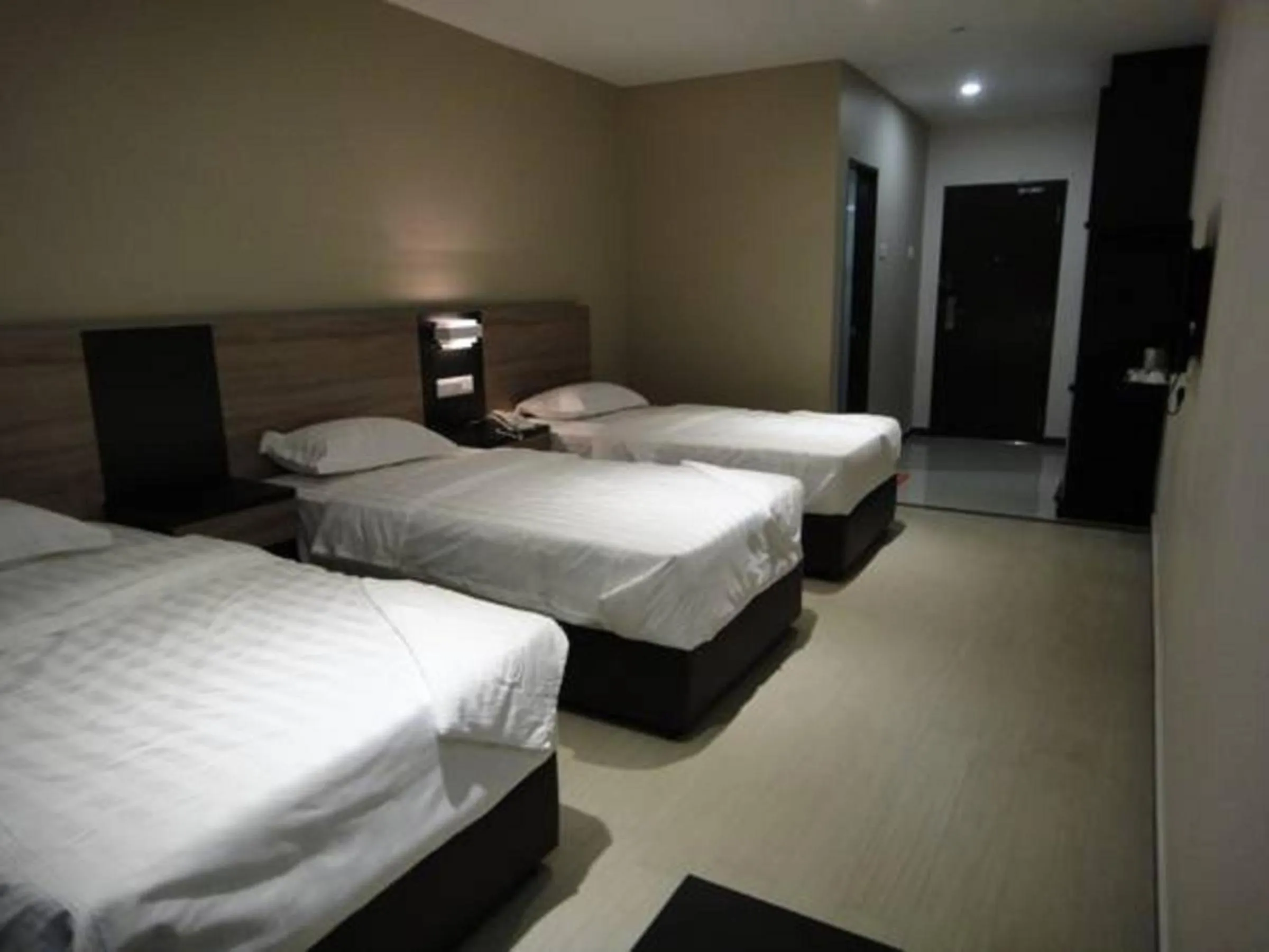 Bedroom, Bed in Galaxy Hotel SIMPANG AMPAT