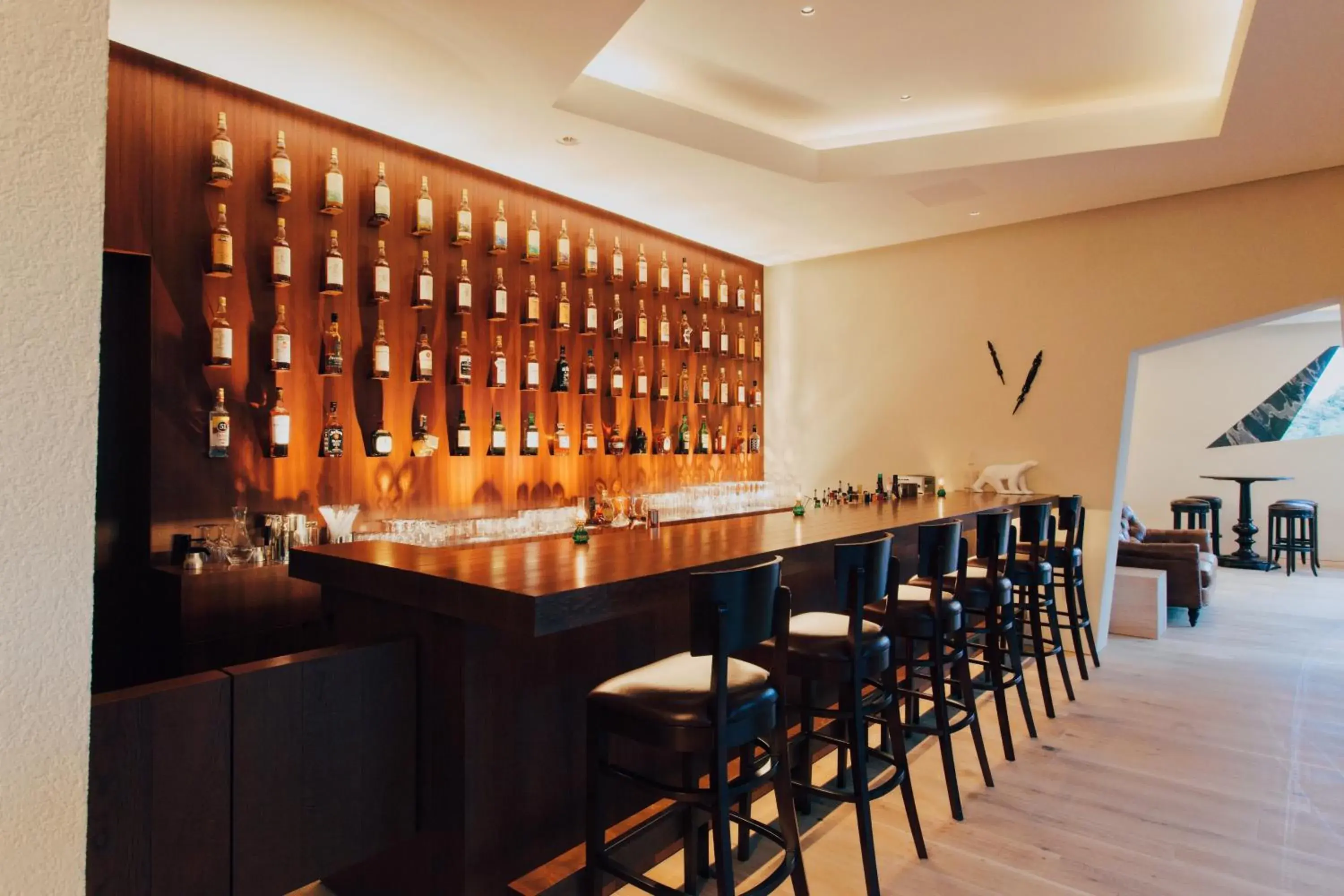 Lounge or bar in HOTEL KEYFOREST HOKUTO Lounge or bar in HOTEL KEYFOREST HOKUTO