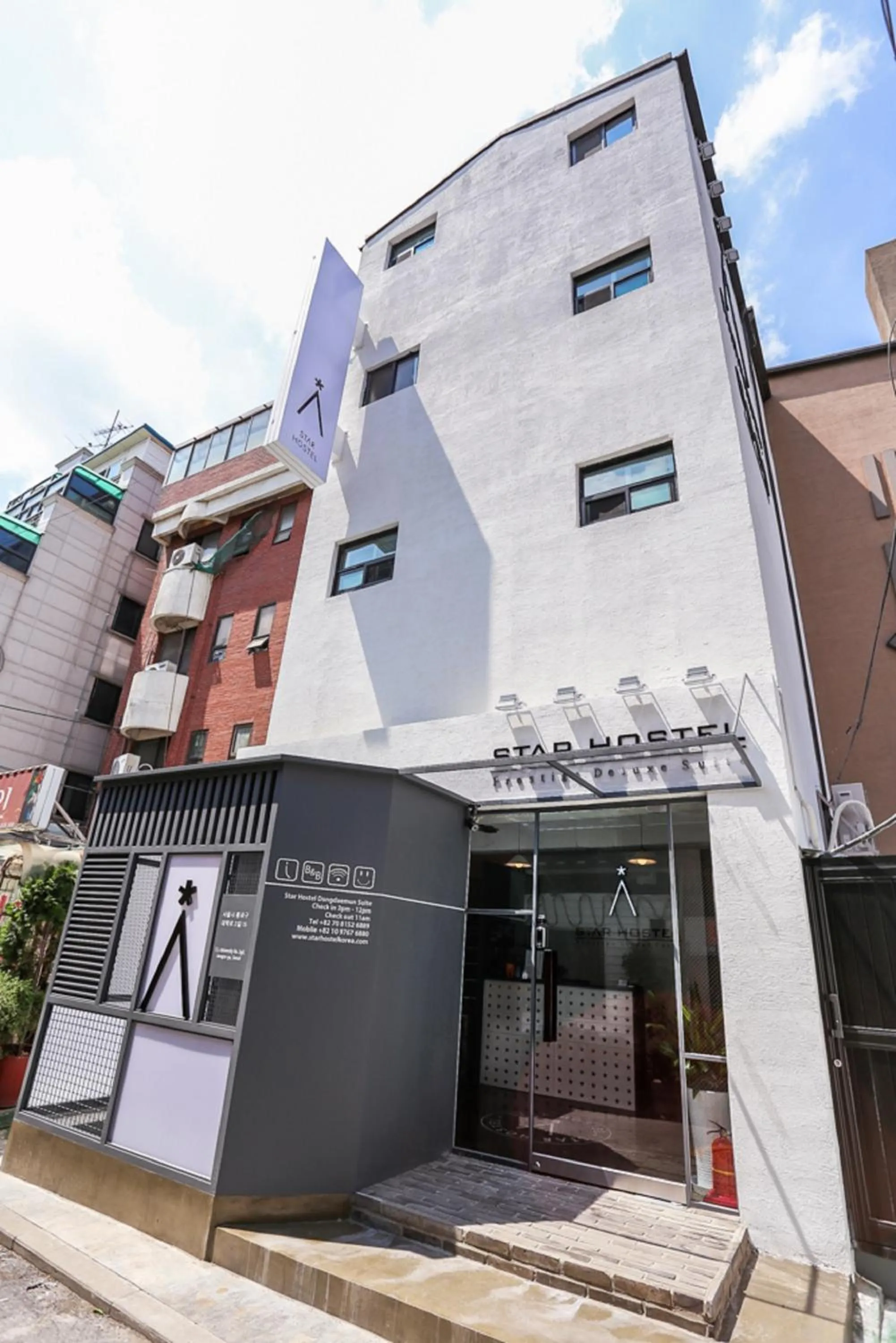 Property building in Starhostel Dongdaemun Suite