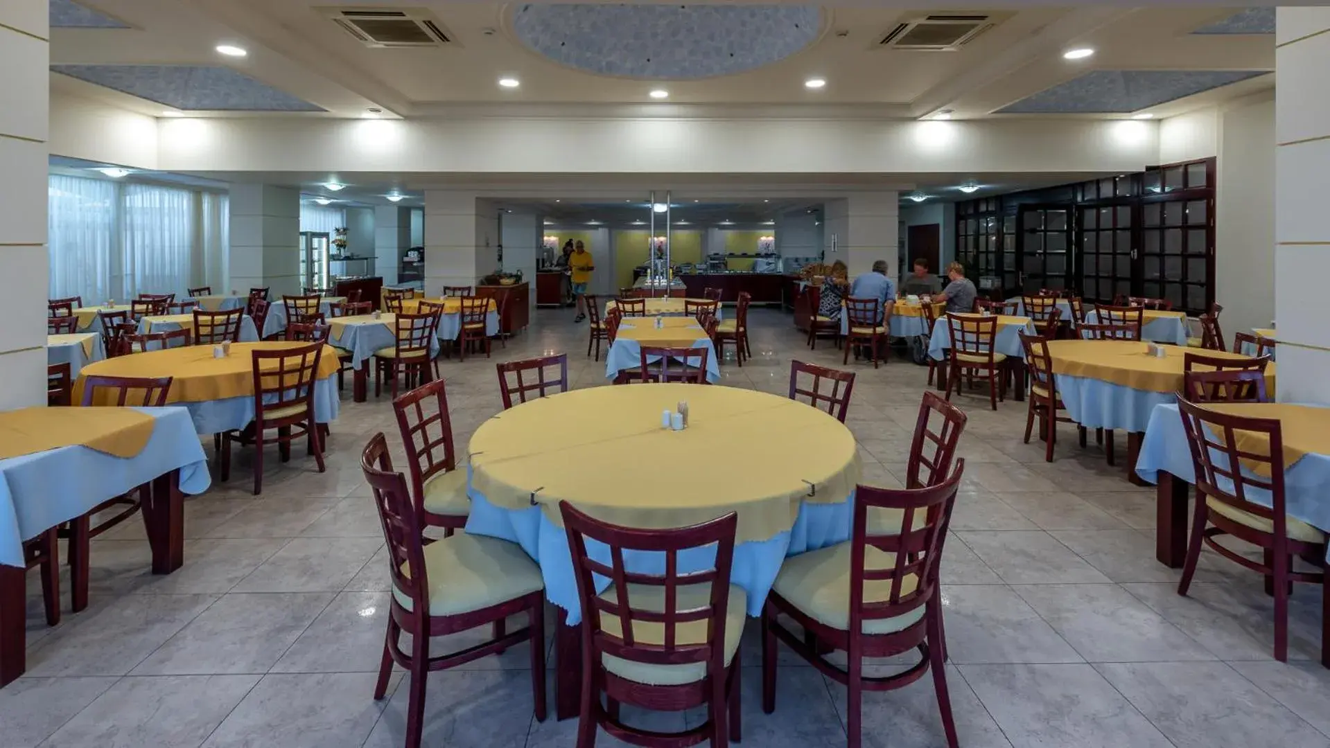 Restaurant/places to eat in Sirene Beach Hotel Restaurant/places to eat in Sirene Beach Hotel