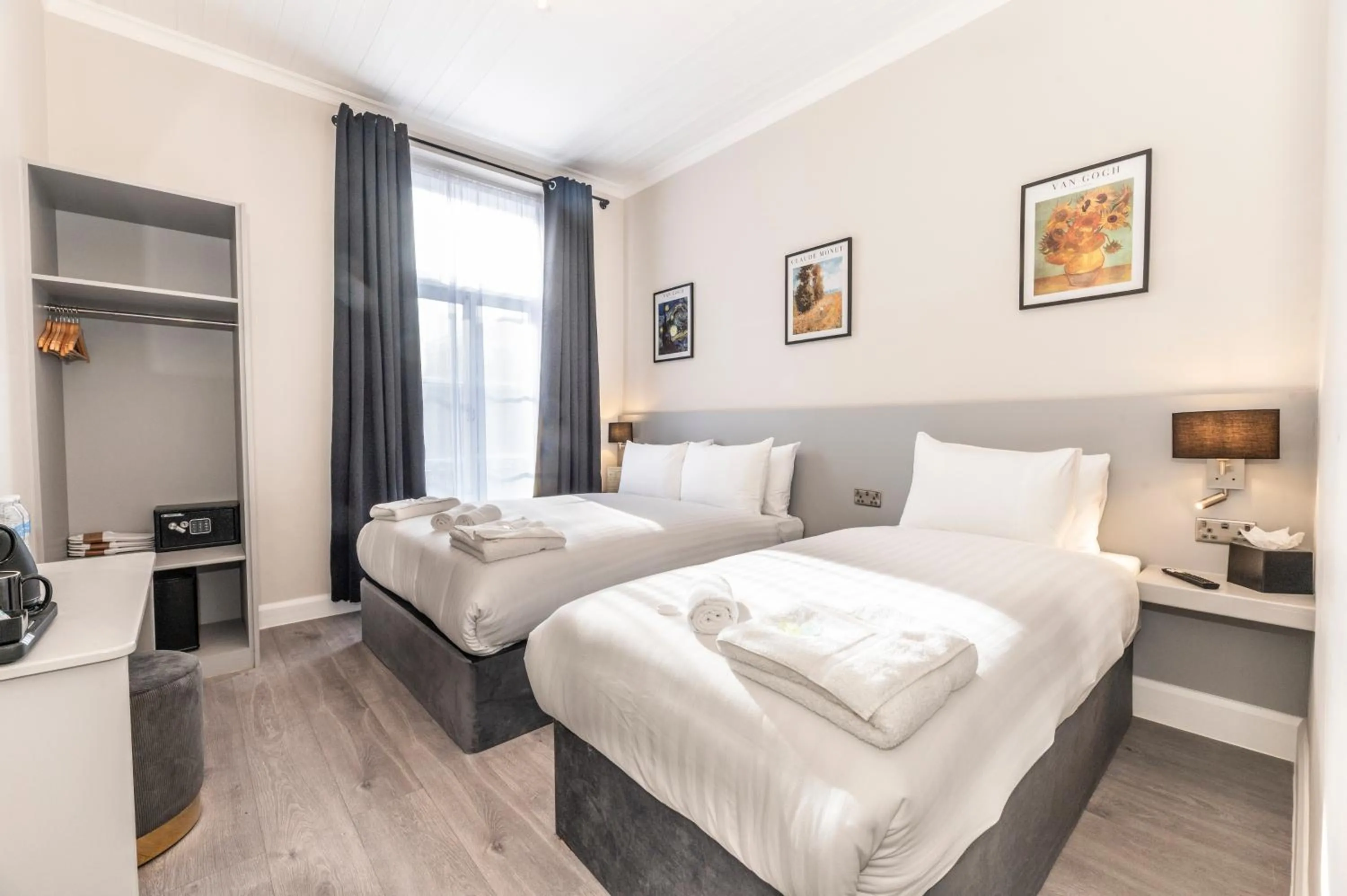MARINA HOTEL London