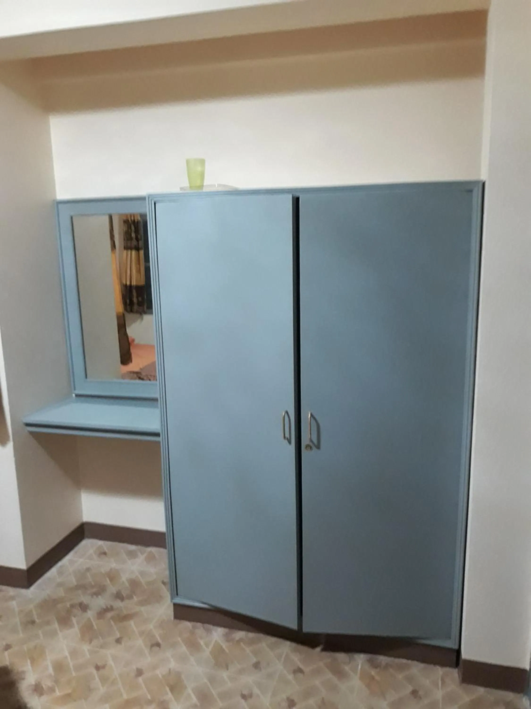 wardrobe in Dutch Guest้้house Chiang Mai