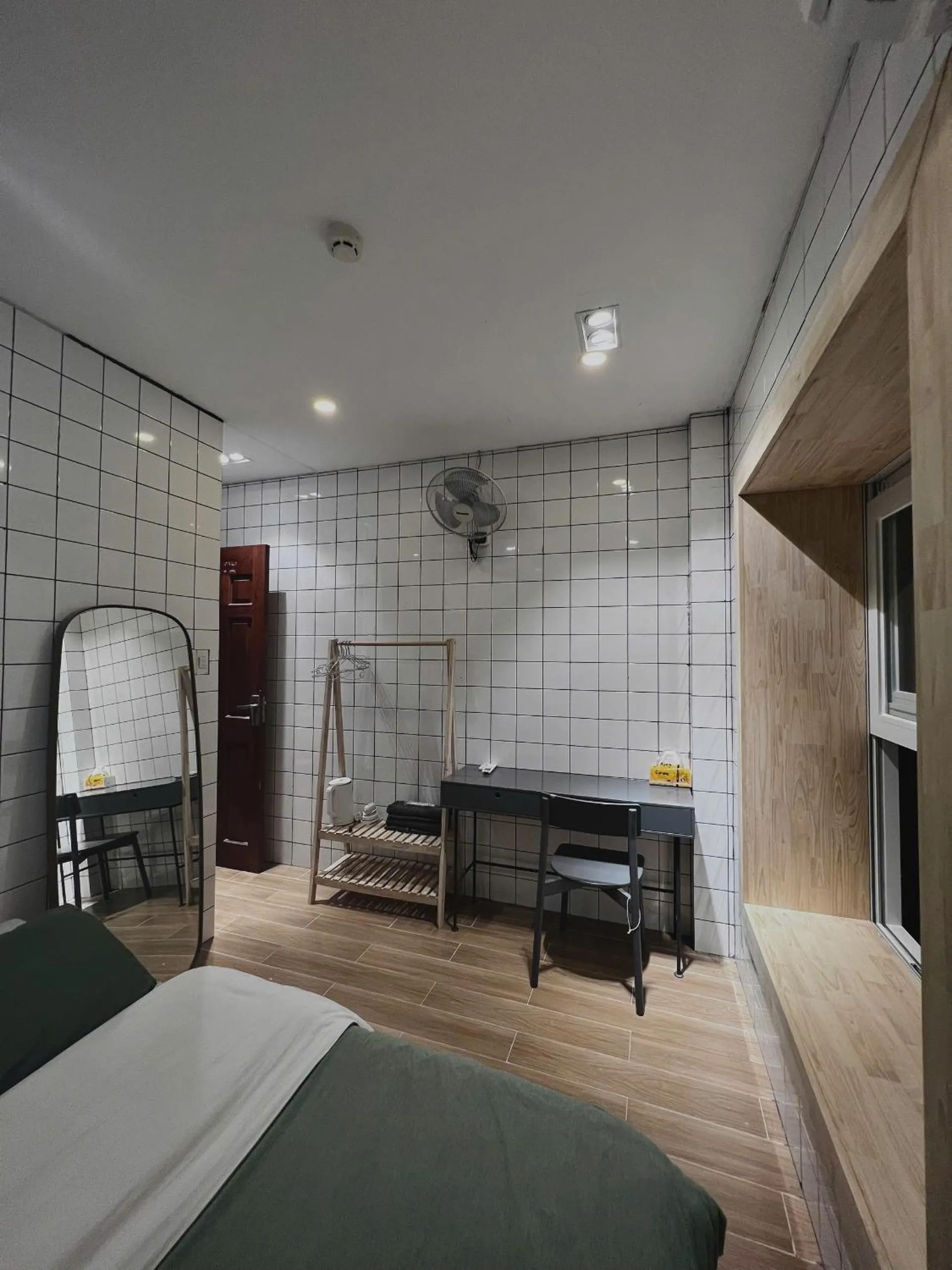 Double Room in MEOW Hotel & Cafe 2
