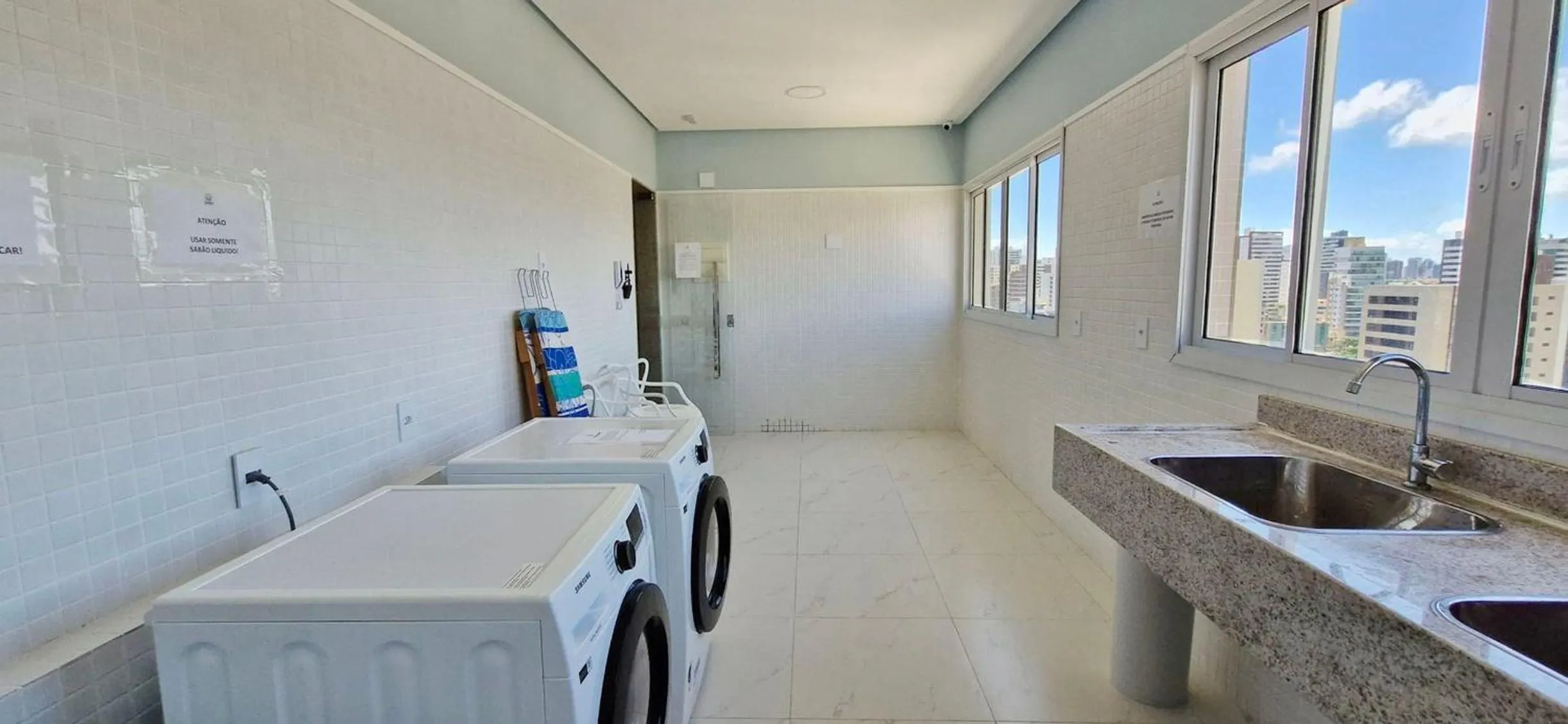 Area and facilities in COCAZ0106 - Smart Sol do Costa Azul