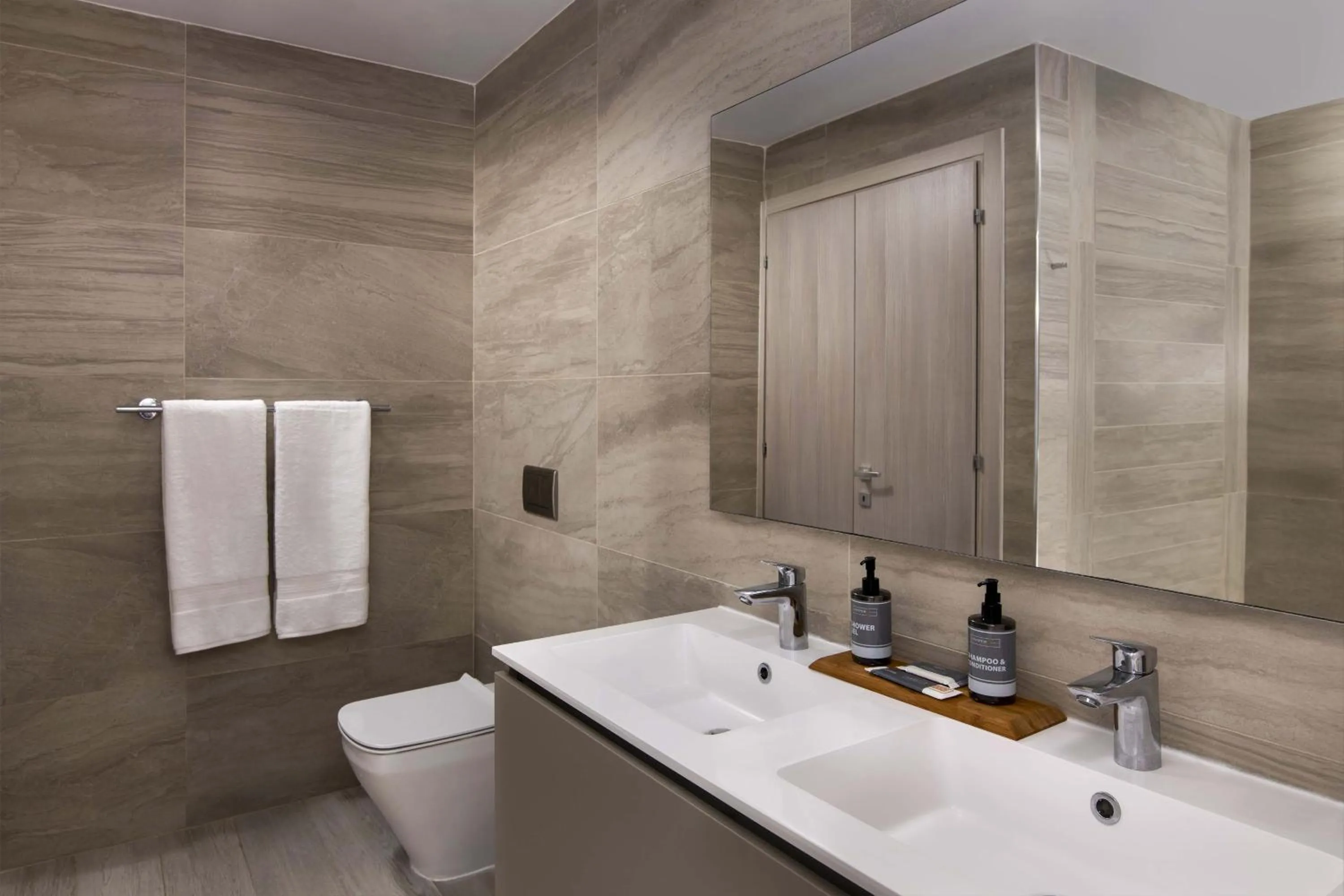 Bathroom in Reserva Real by Harper