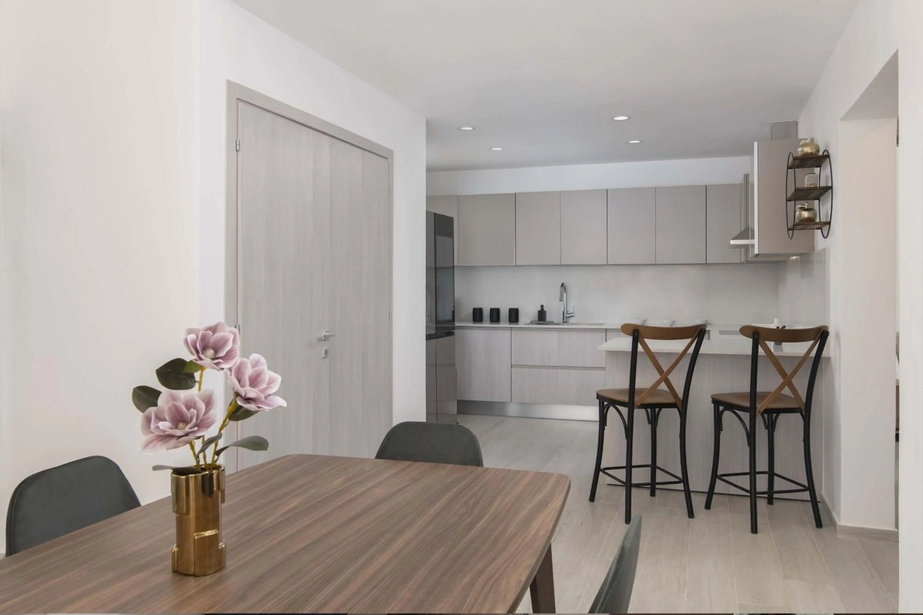 Kitchen or kitchenette in Reserva Real by Harper