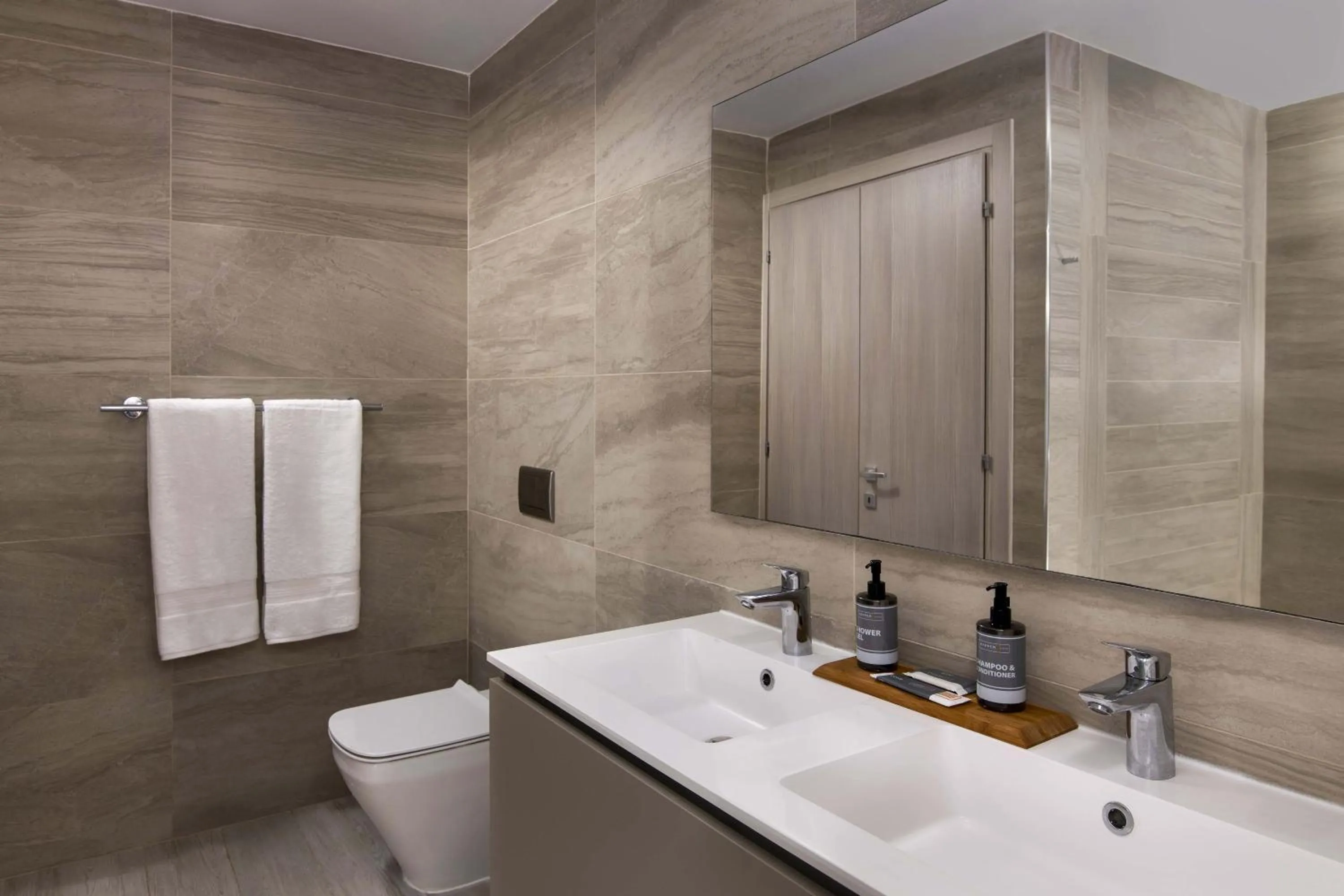 Bathroom in Reserva Real by Harper