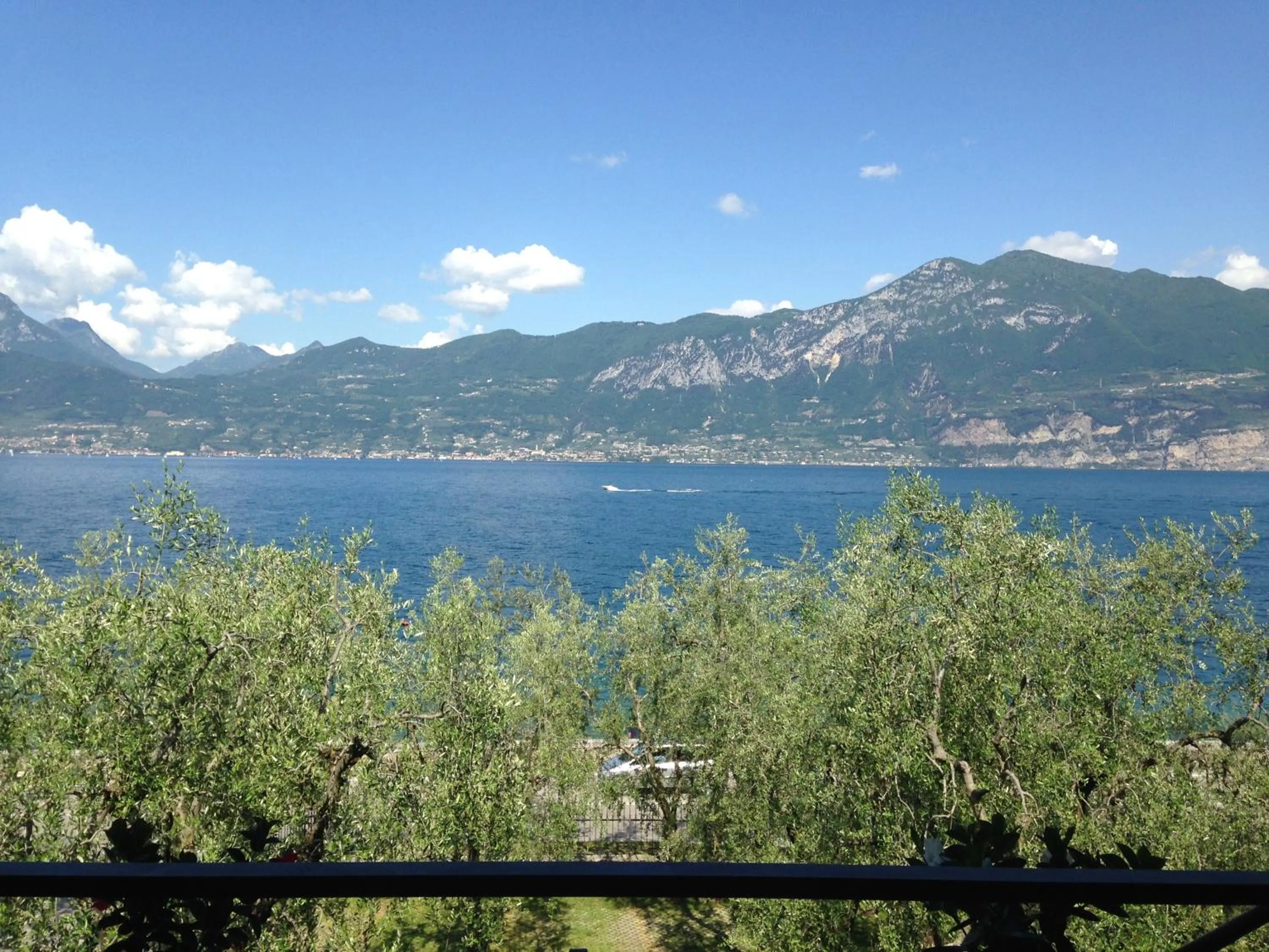 Lake view in Hotel Veronesi