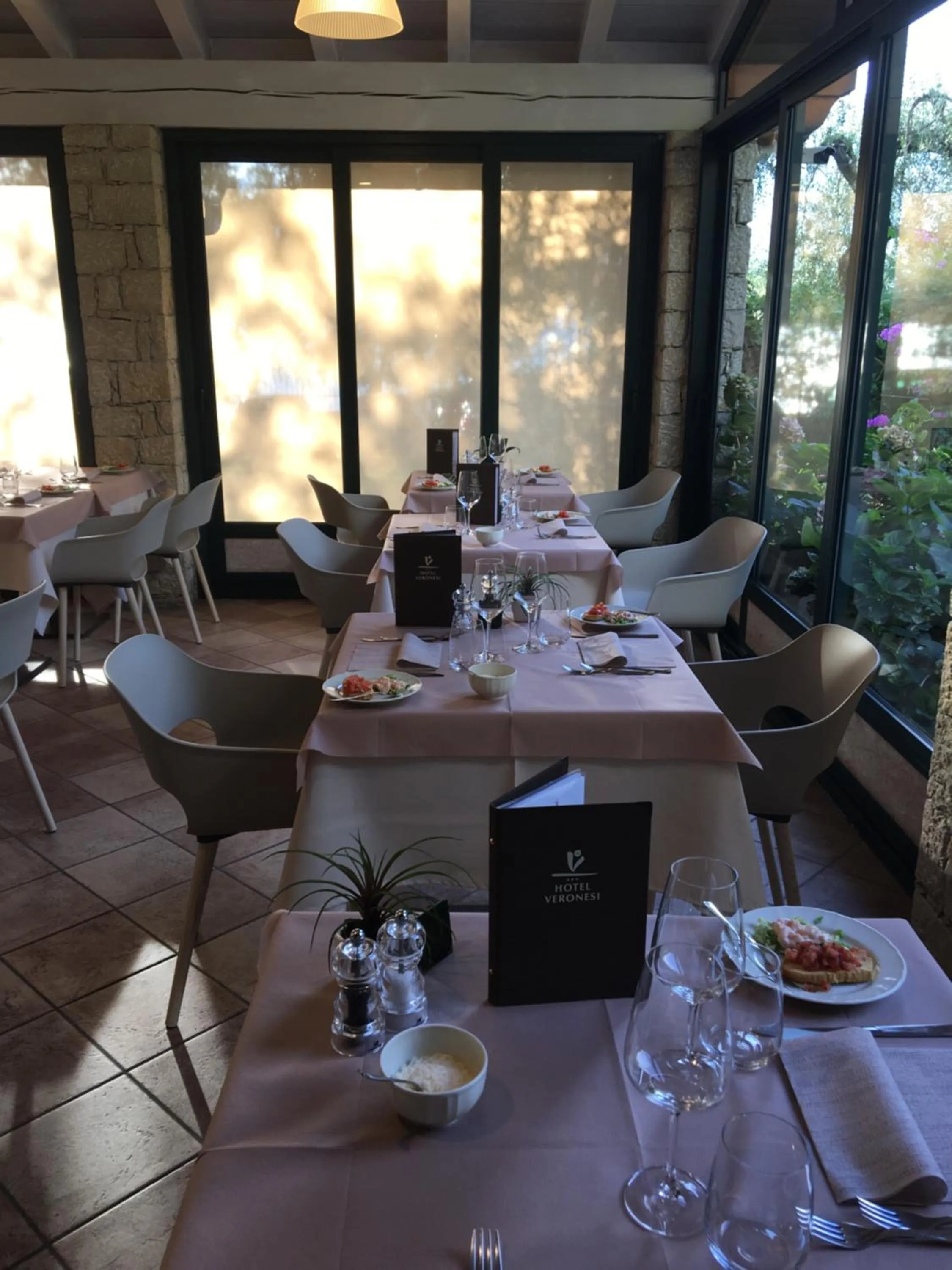 Breakfast in Hotel Veronesi