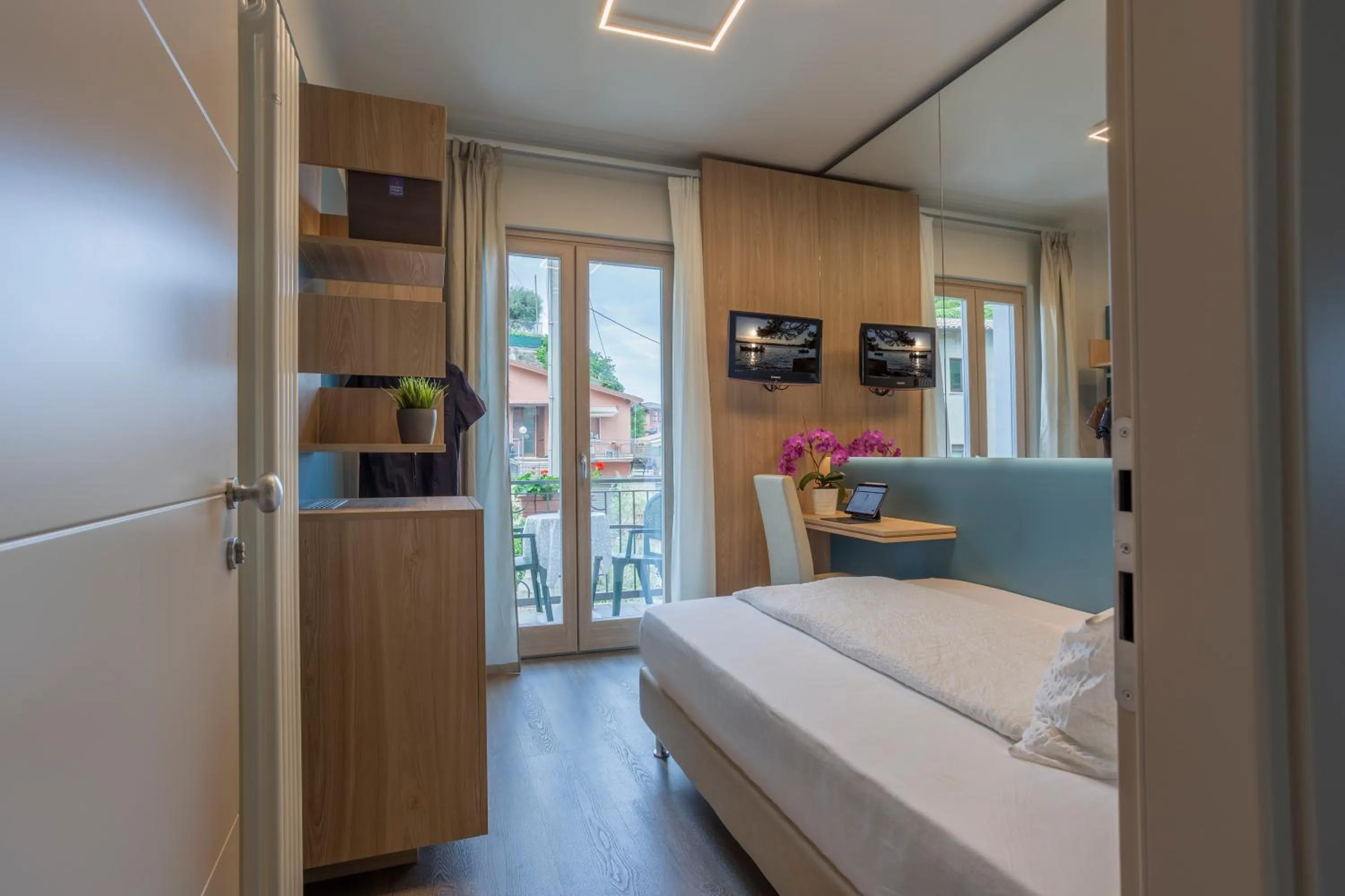 Bed in Hotel Veronesi