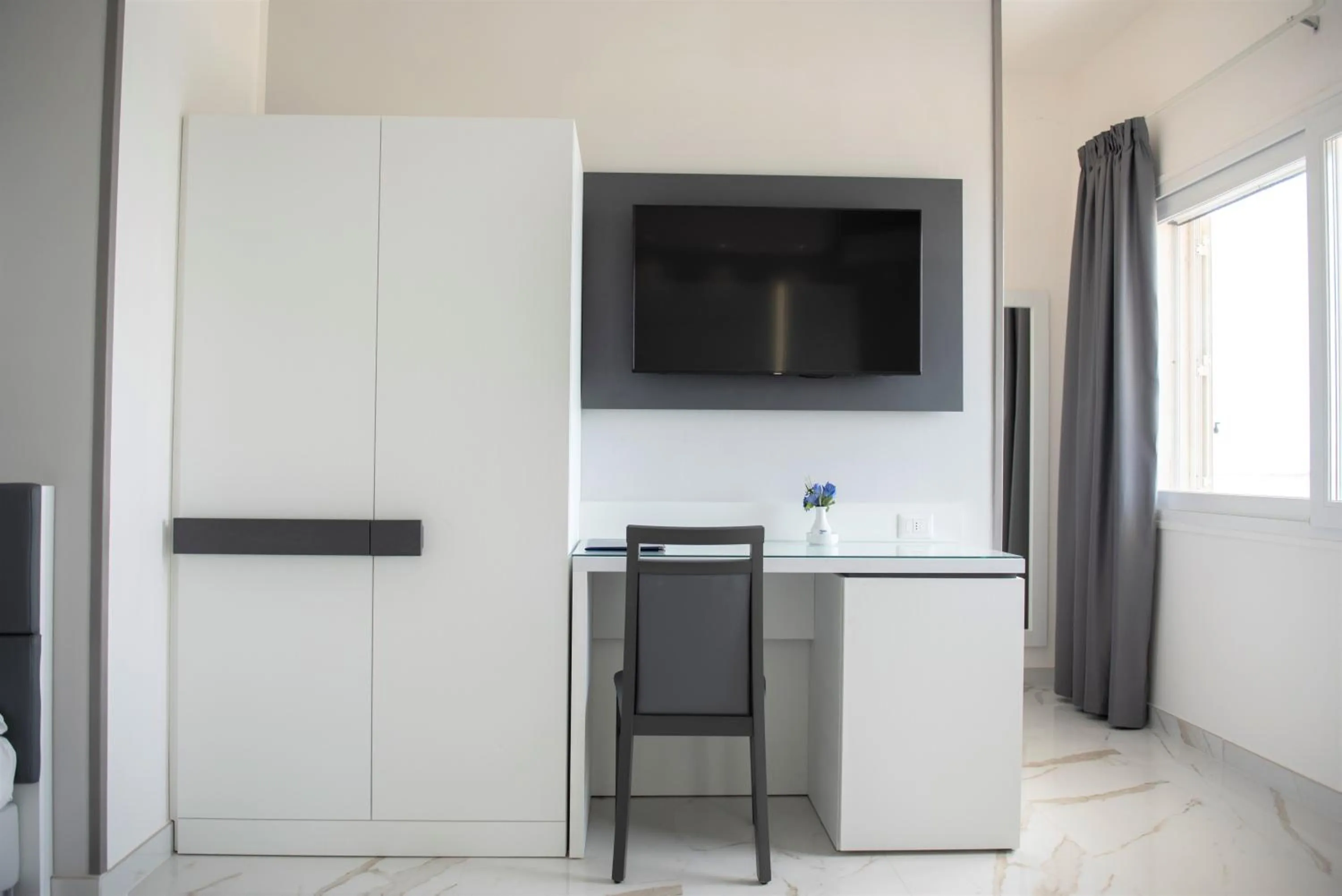 TV and multimedia in Hotel Blu