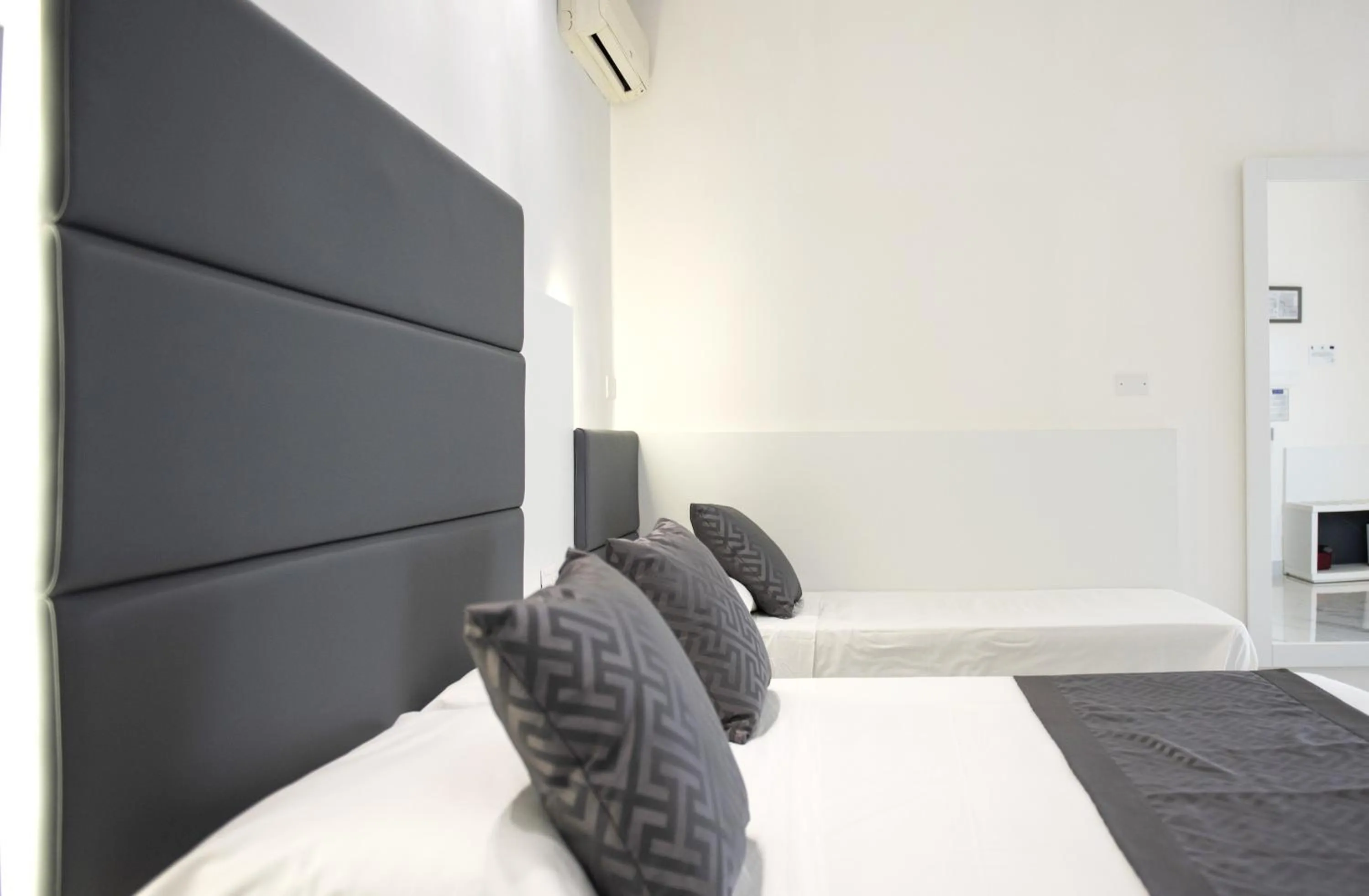 Bedroom in Hotel Blu