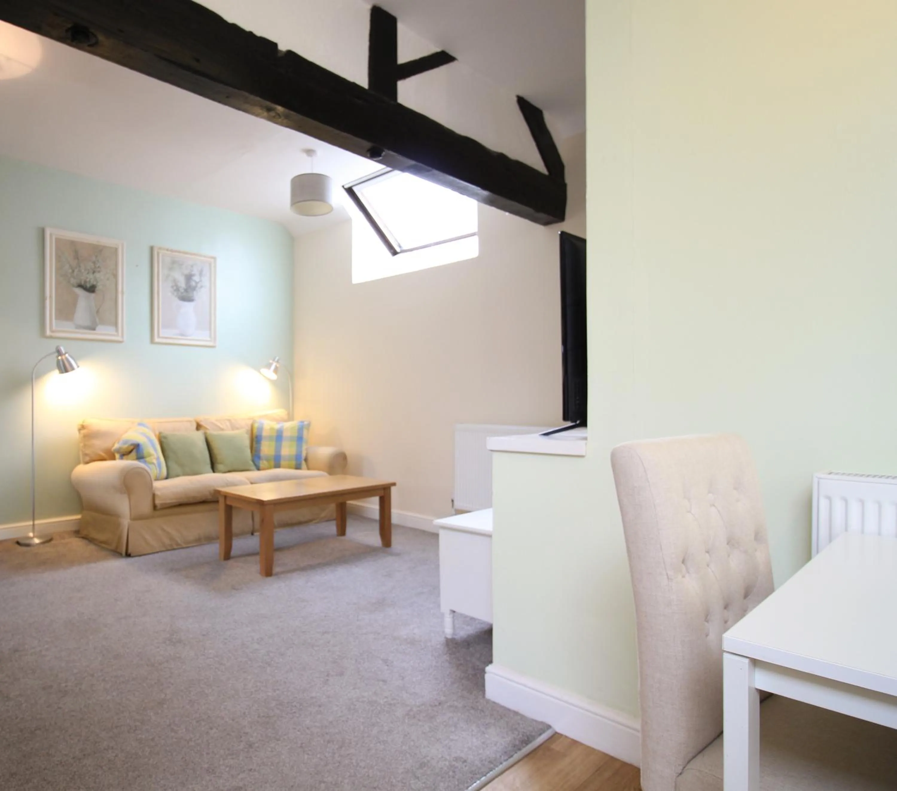 Living room in Newton House Hotel