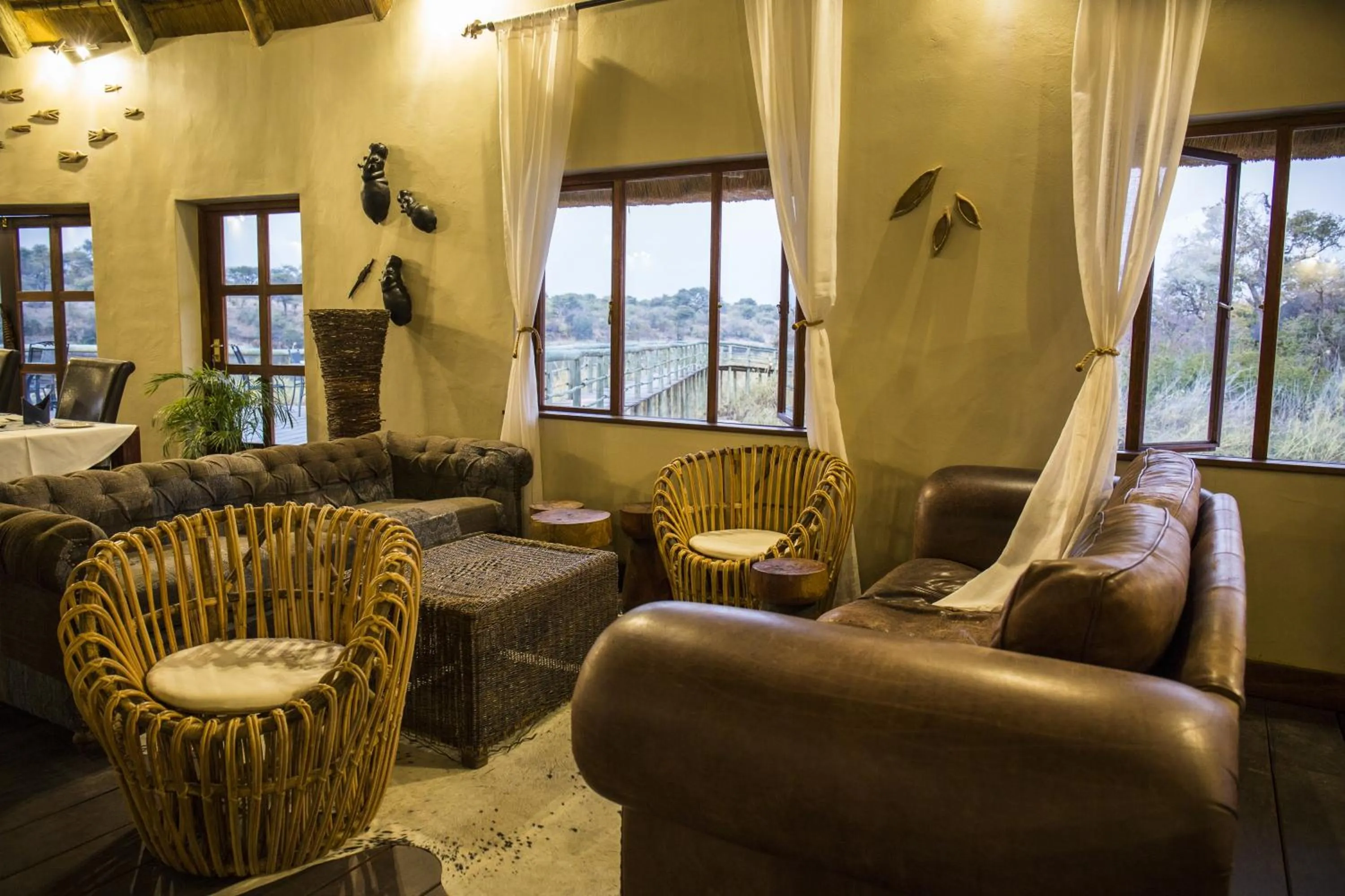 Seating area in Gondwana Hakusembe River Lodge