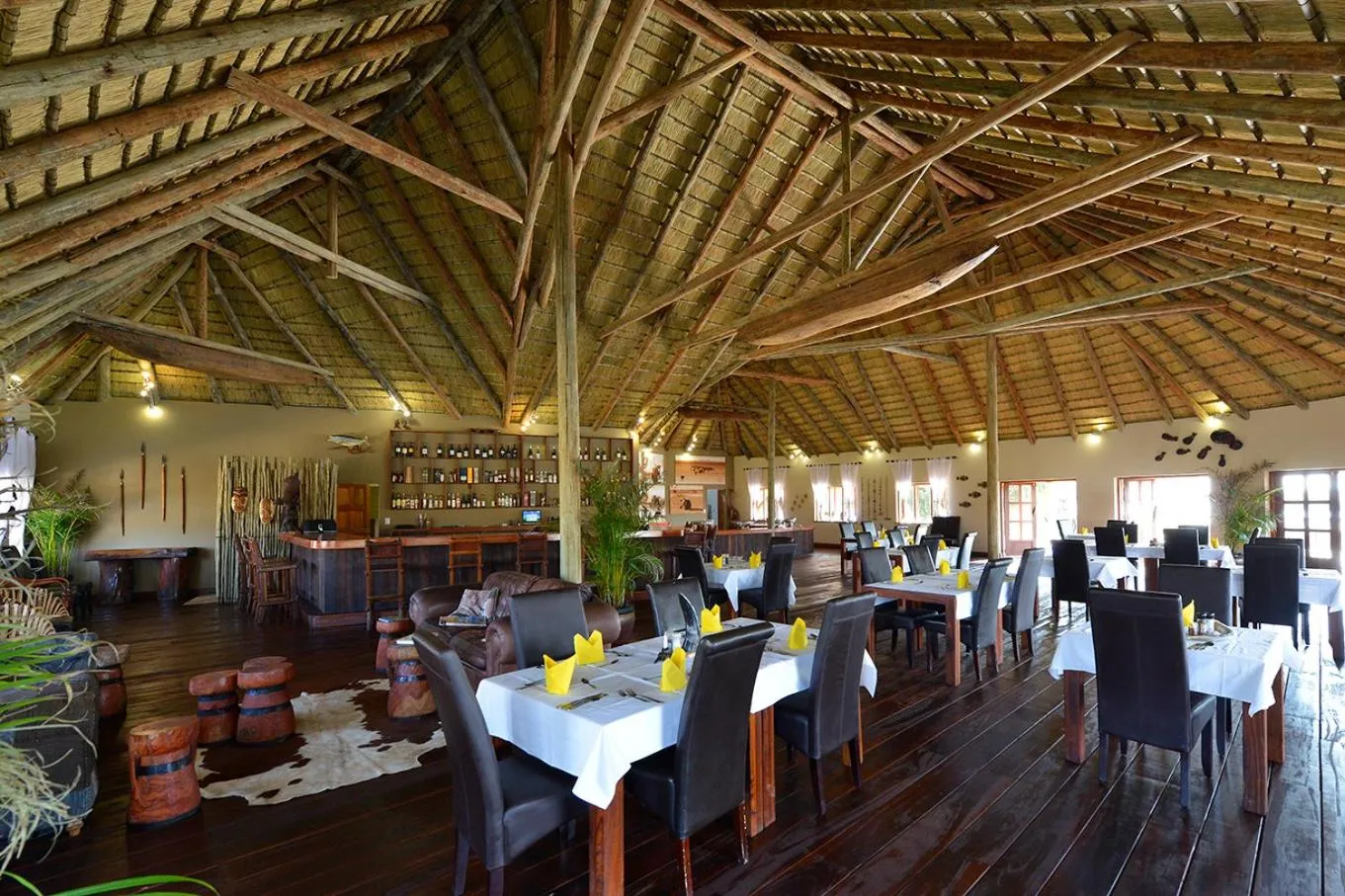 Restaurant/places to eat in Gondwana Hakusembe River Lodge