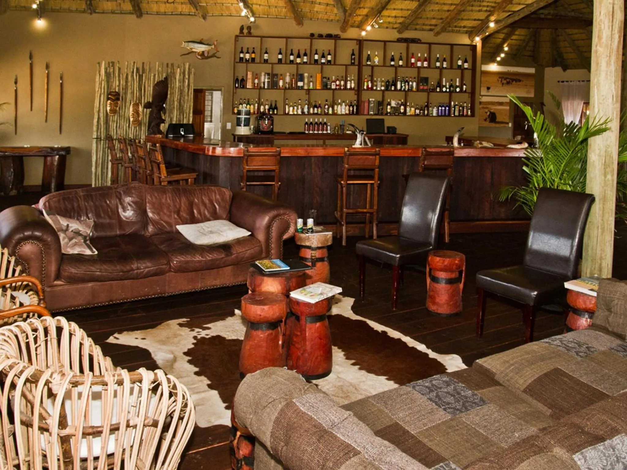 Lobby or reception in Gondwana Hakusembe River Lodge