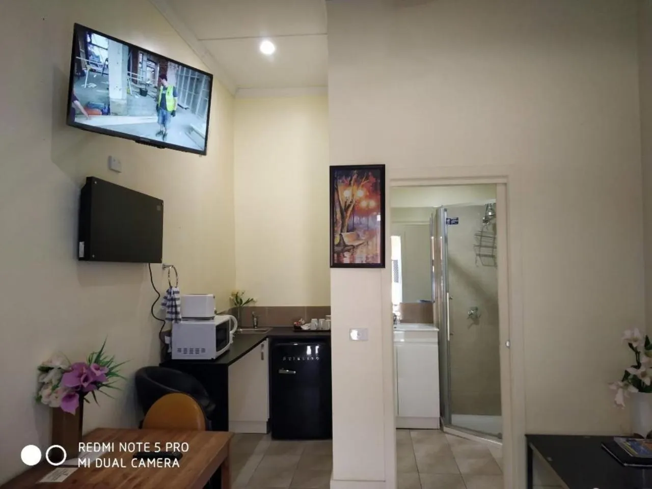 Bathroom in Albury Central Motel