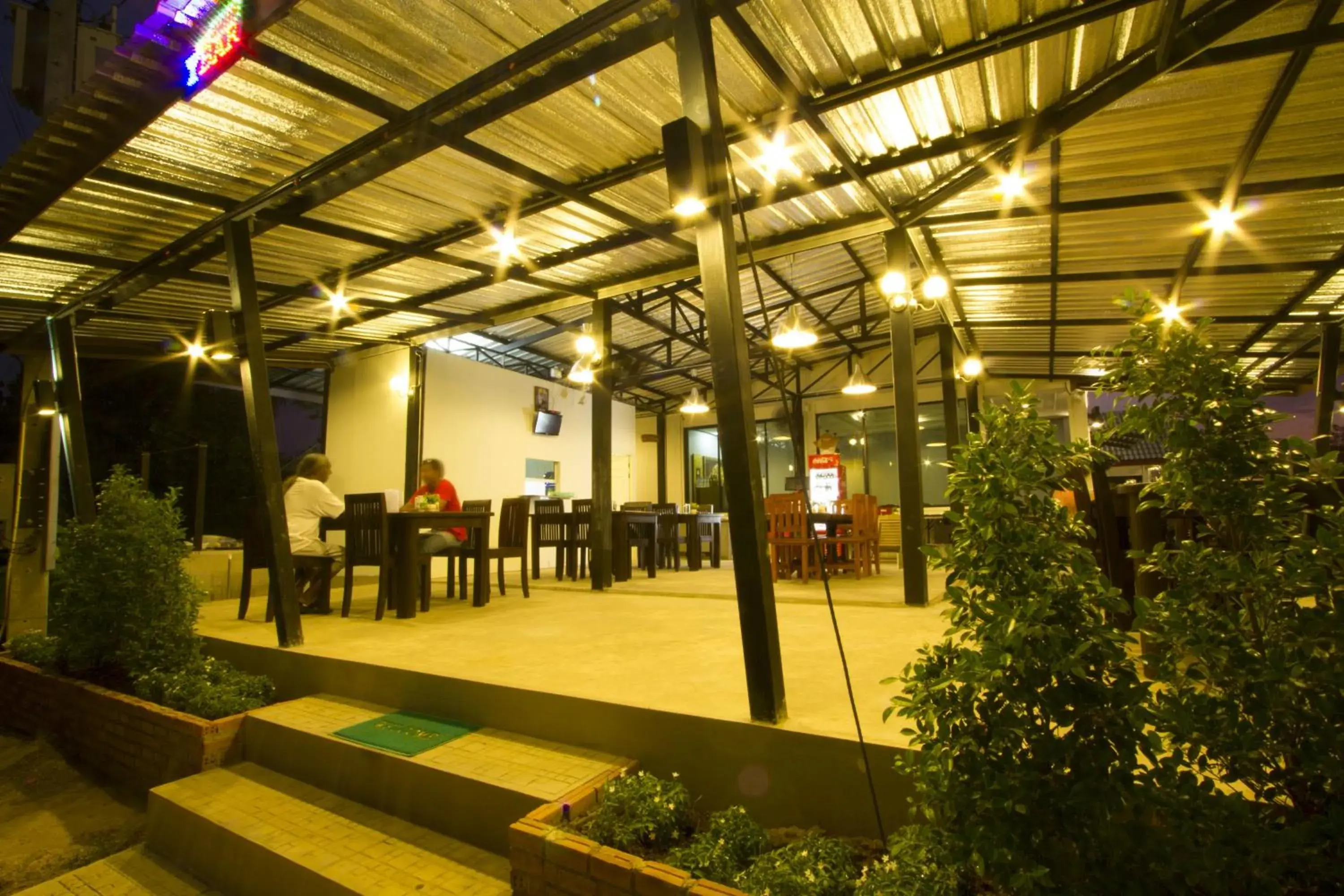 Lounge or bar in The Rise Resort Lounge or bar in The Rise Resort