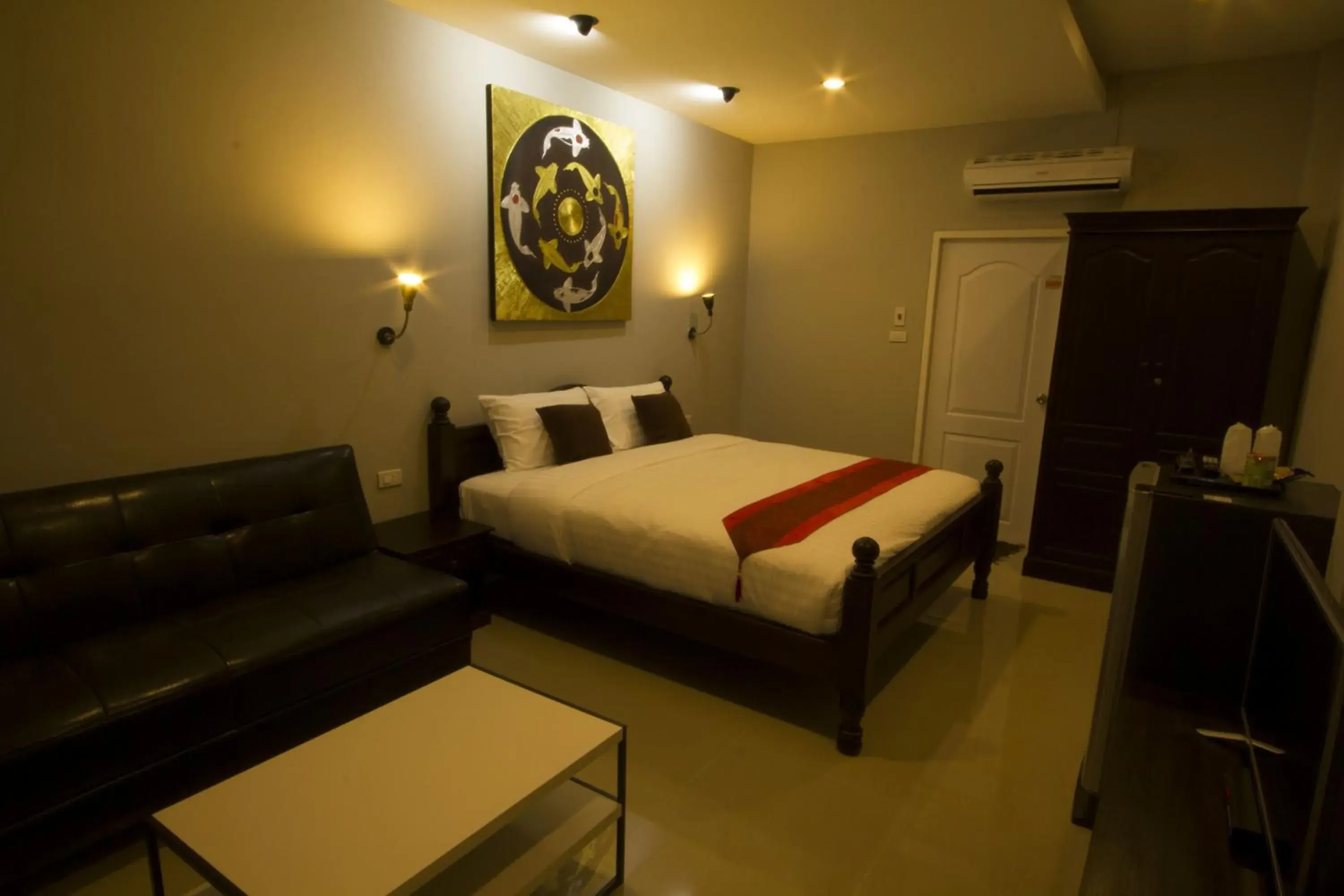 Photo of the whole room, Bed in The Rise Resort Photo of the whole room, Bed in The Rise Resort