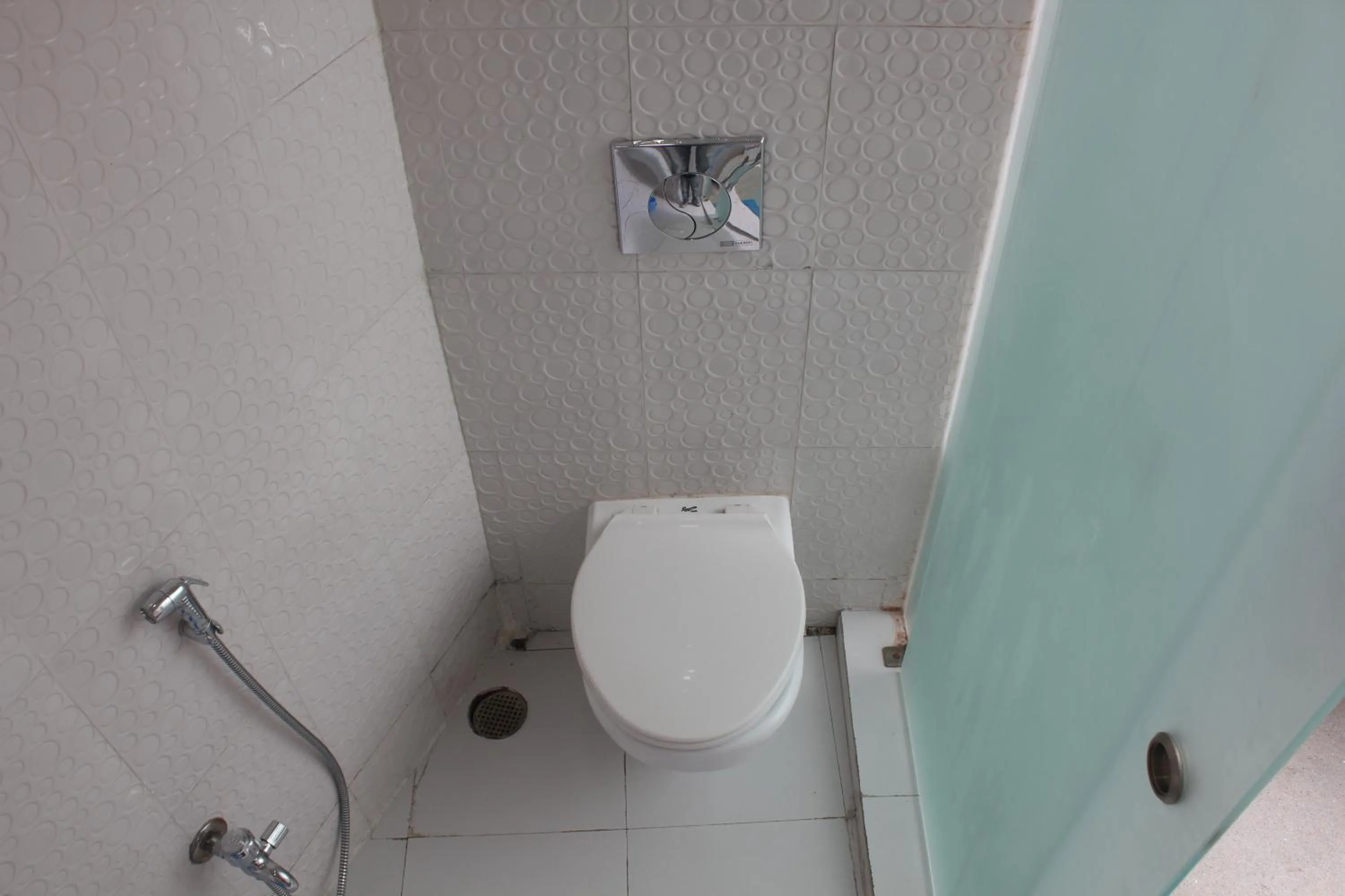 Bathroom in Hotel Nest International