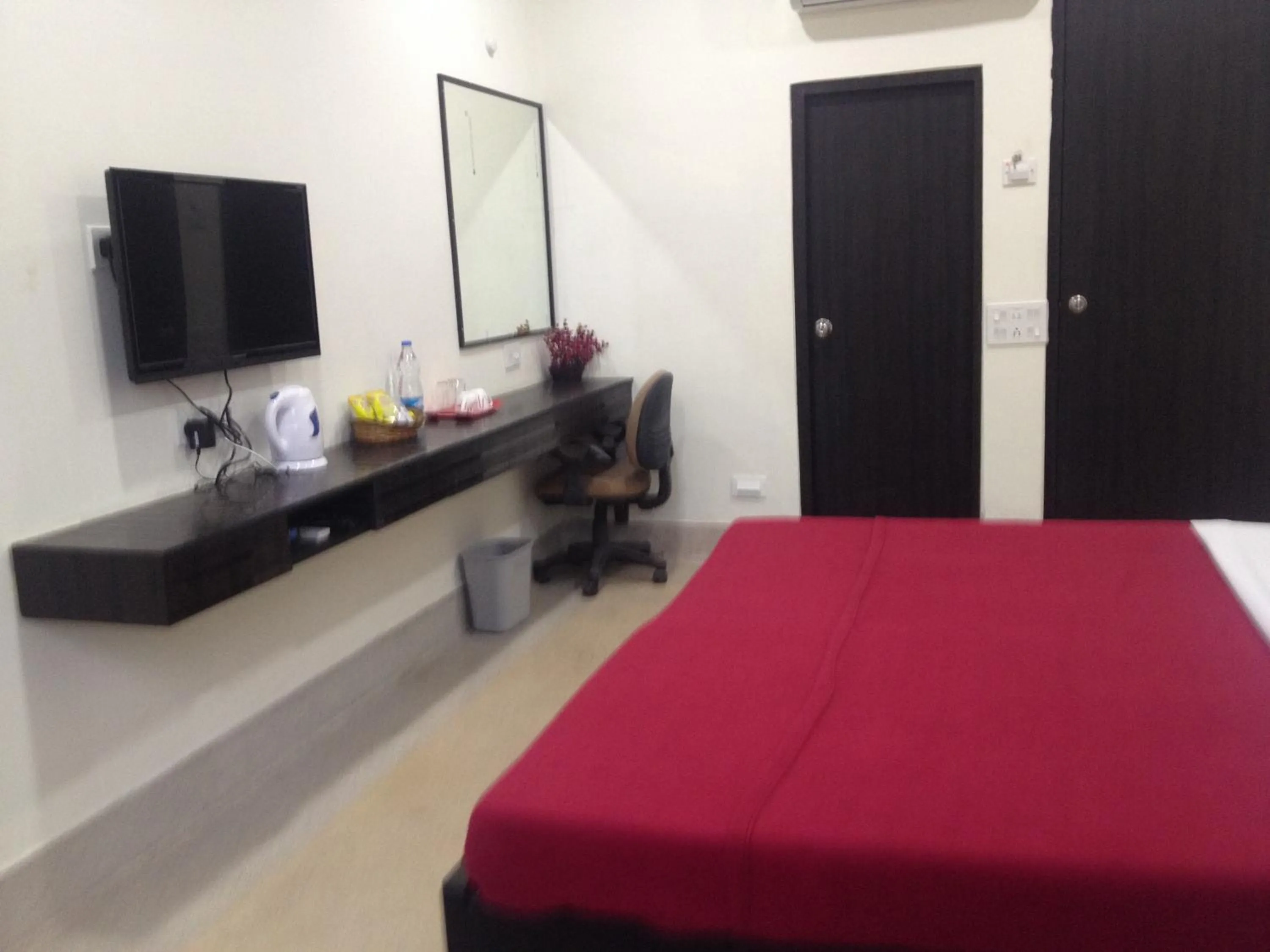 Photo of the whole room, Bed in Hotel Nest International