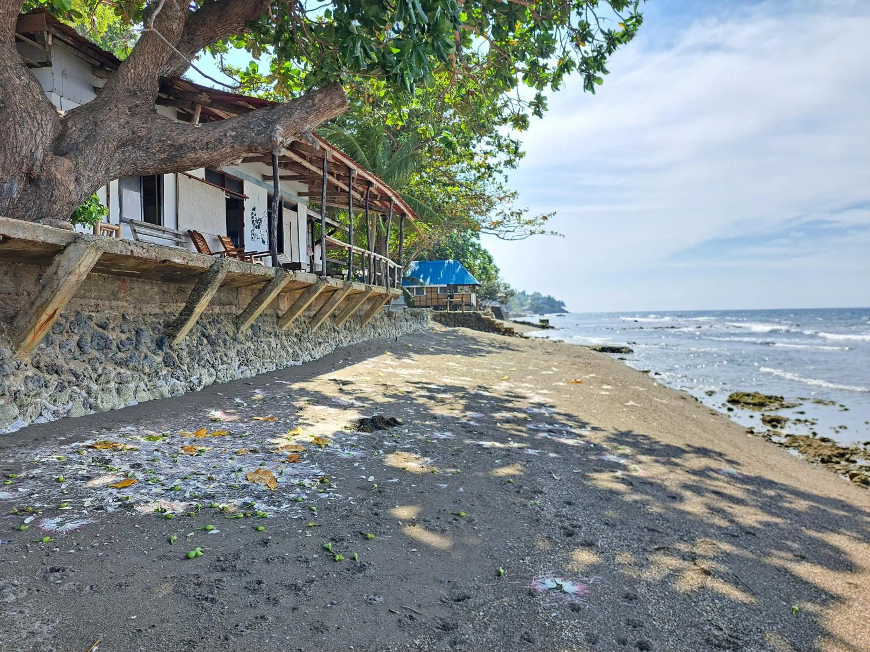 Property building in Paseo Del Mar Seaside Inn