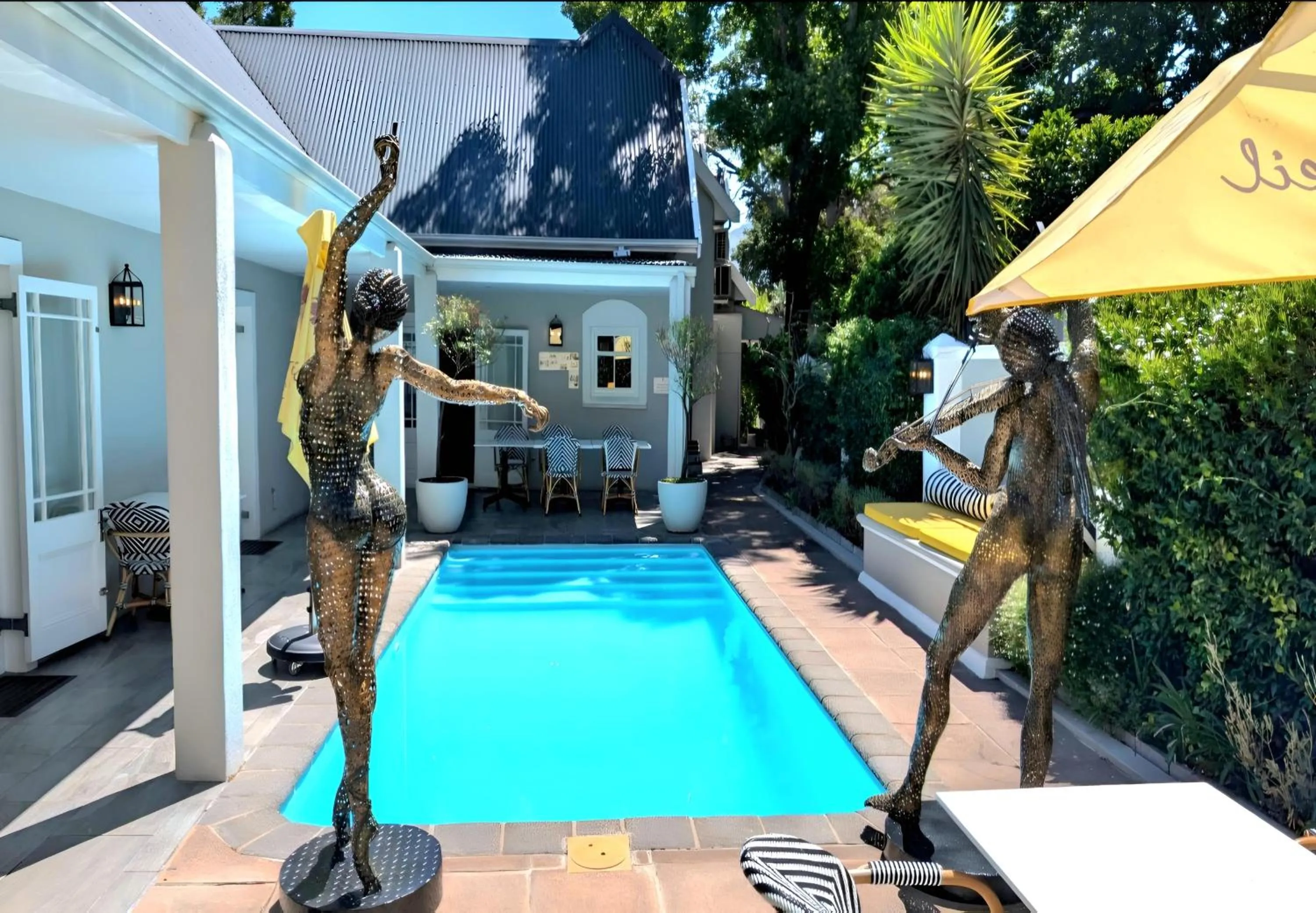 Patio in Fleur du Soleil Luxury Guesthouse