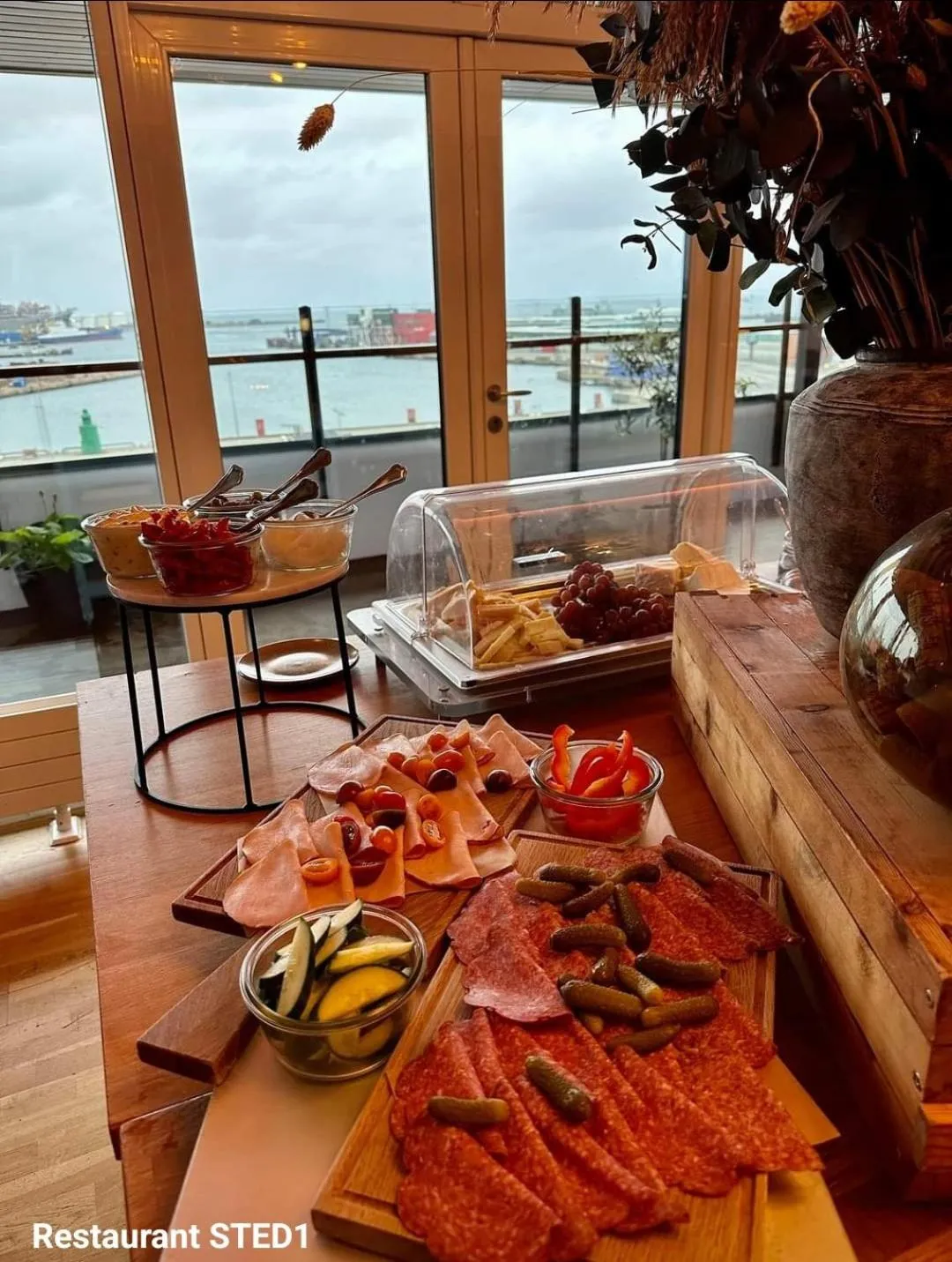 Breakfast in Harbour Living by Jutlandia - Hostel Style