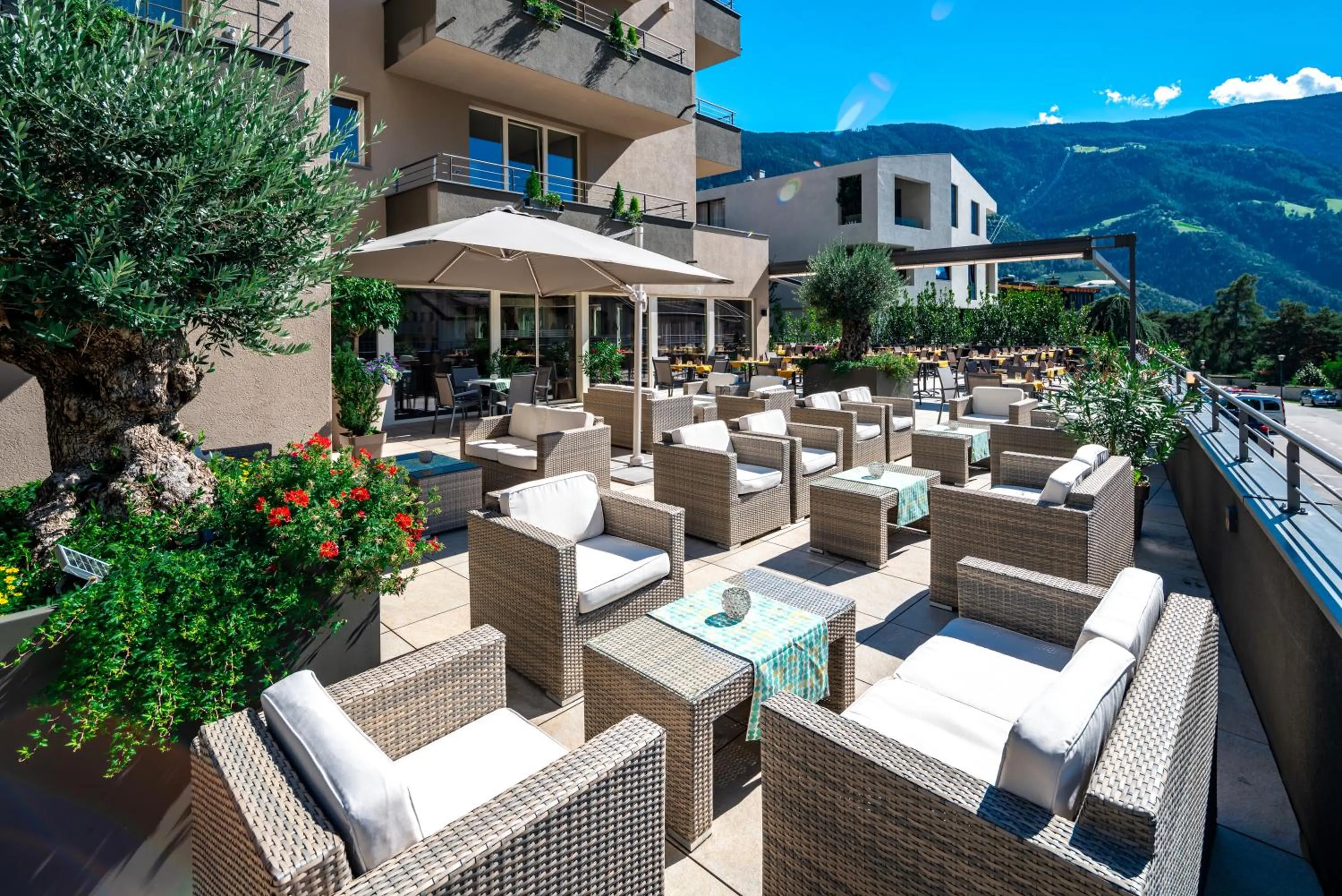 Restaurant/places to eat in Vitalpina Hotel Waldhof