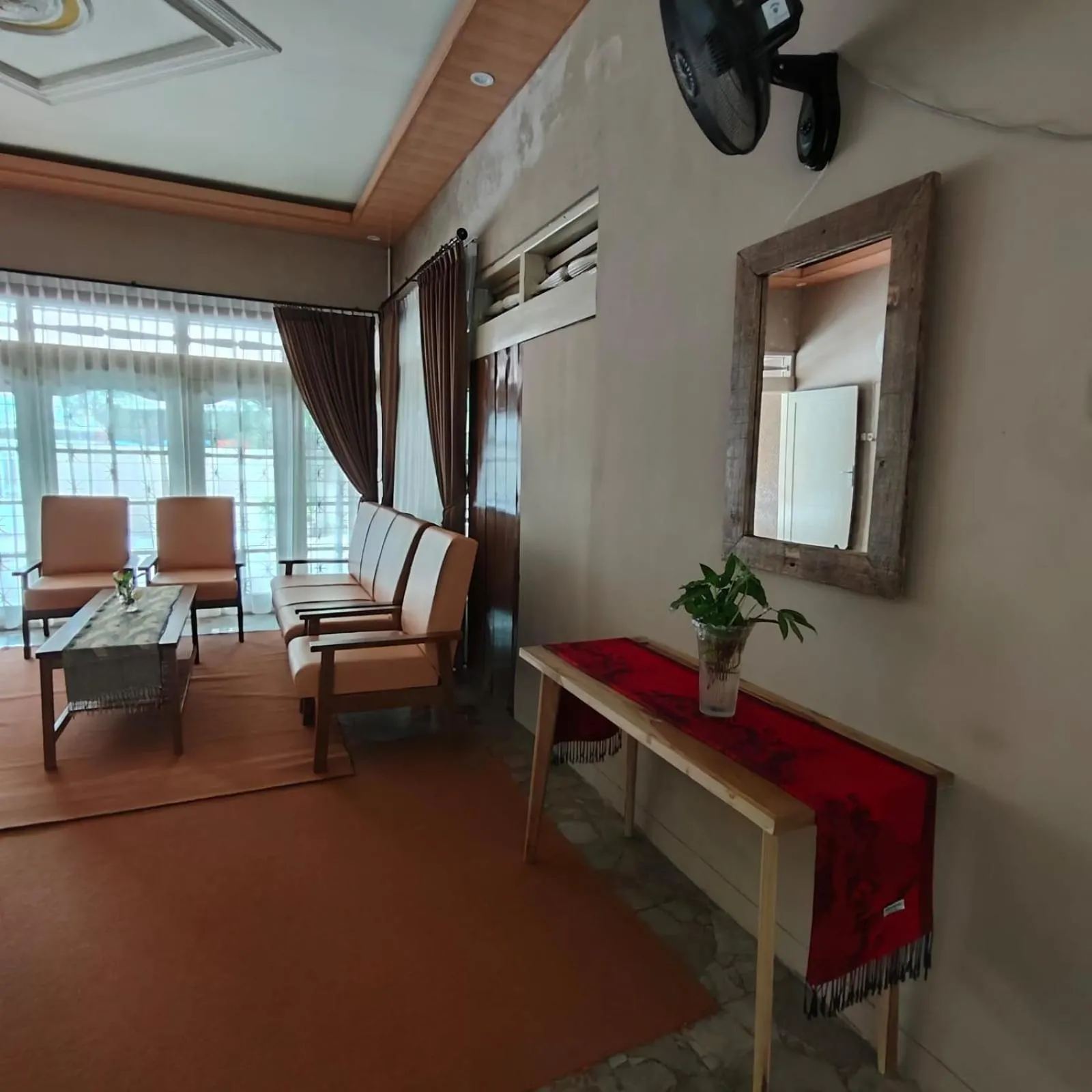 Living room in Griya Al Mukmin Guesthouse Syariah