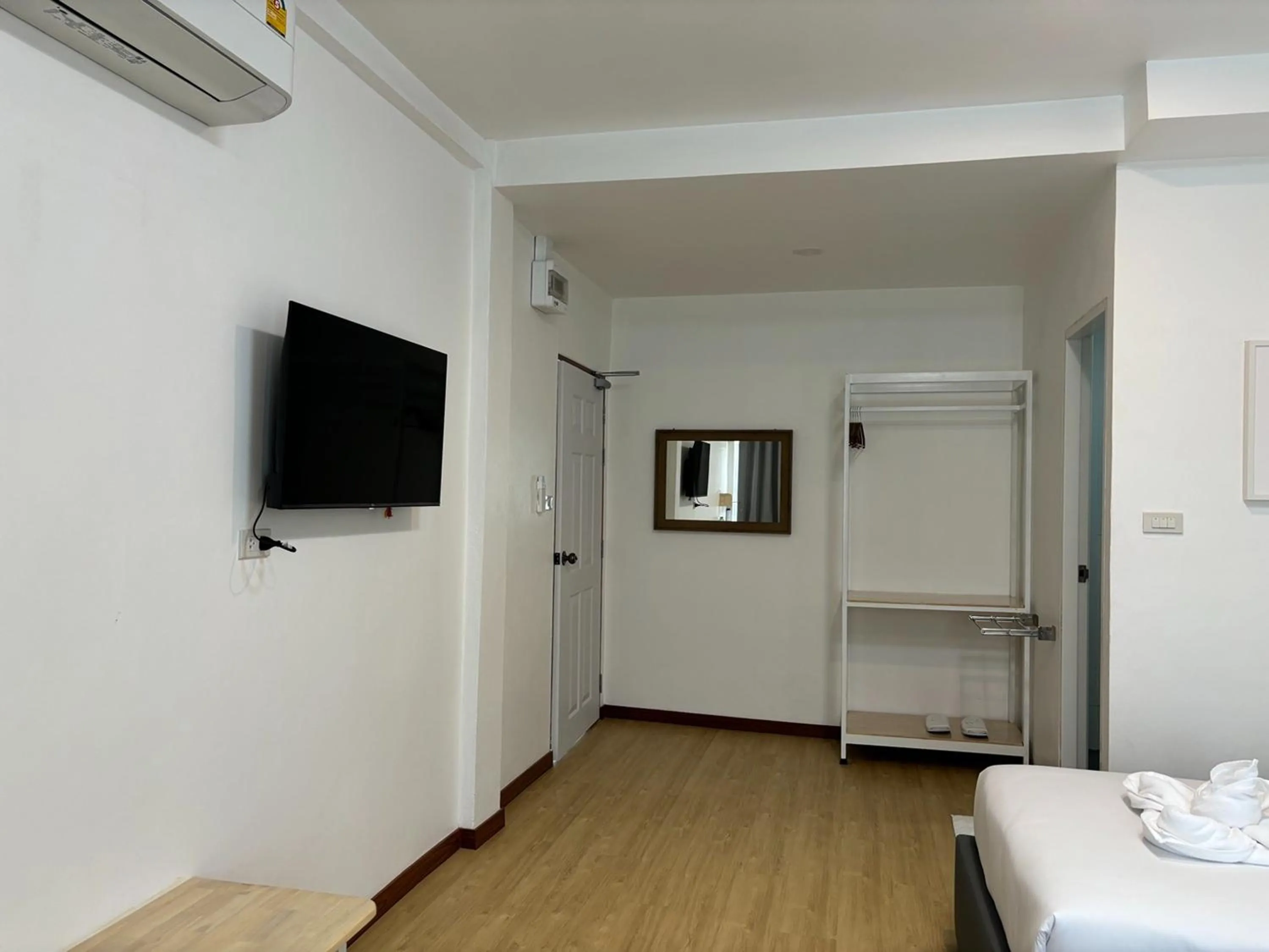 TV and multimedia, Bed in M3 Bangkok Bake & Bed