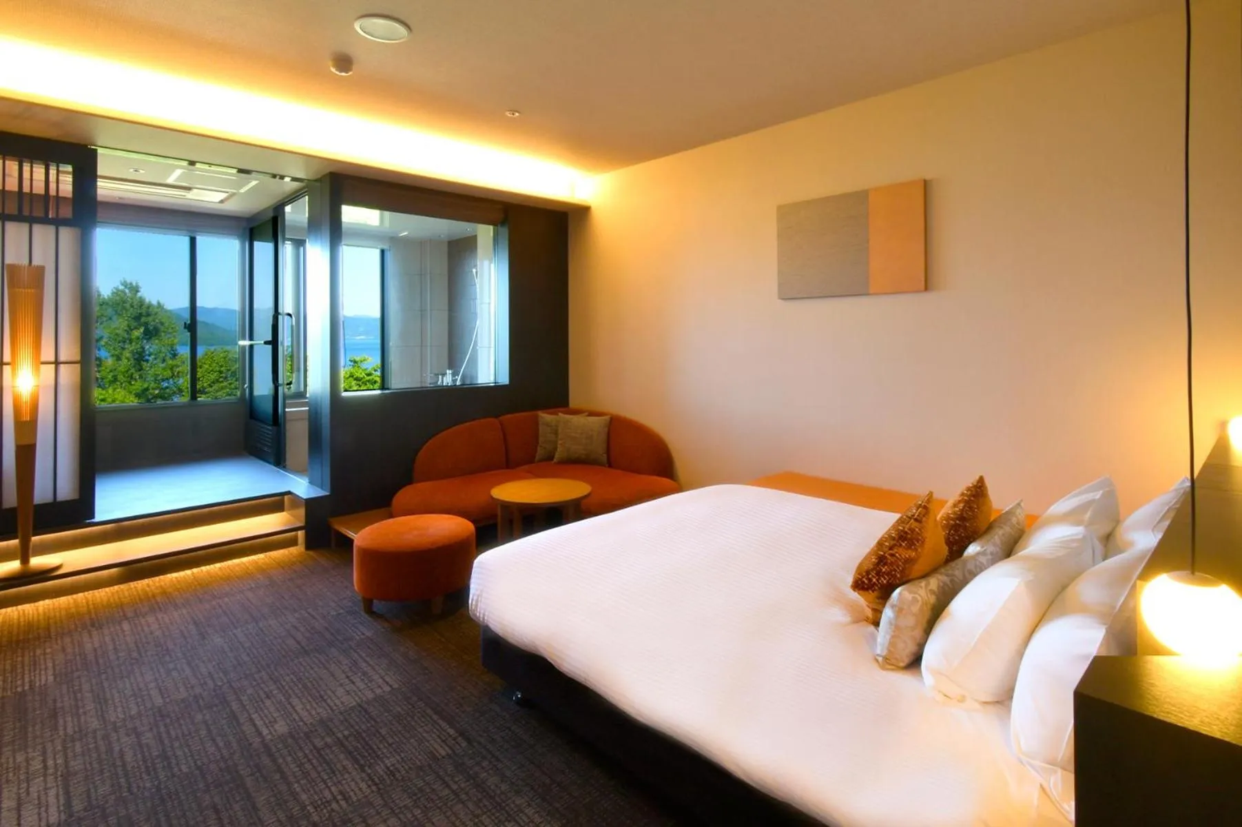 Bedroom, Bed in Hotel Premium Lake TOYA