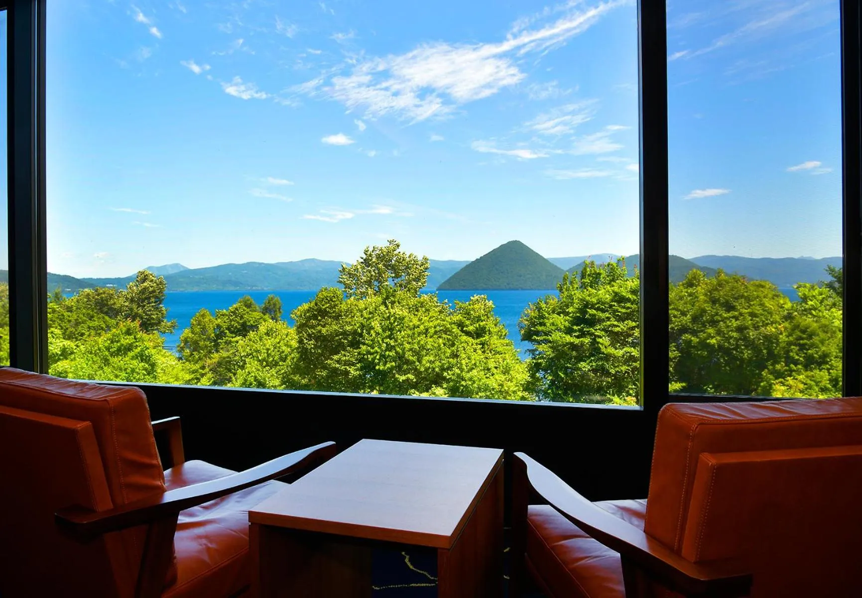 Lounge or bar in Hotel Premium Lake TOYA