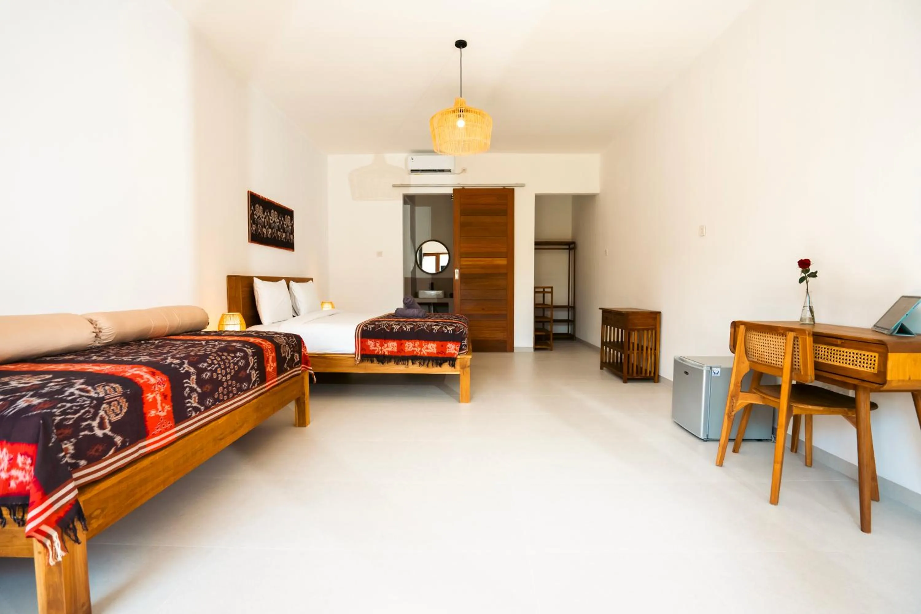 Bed in Zena Surf Suite