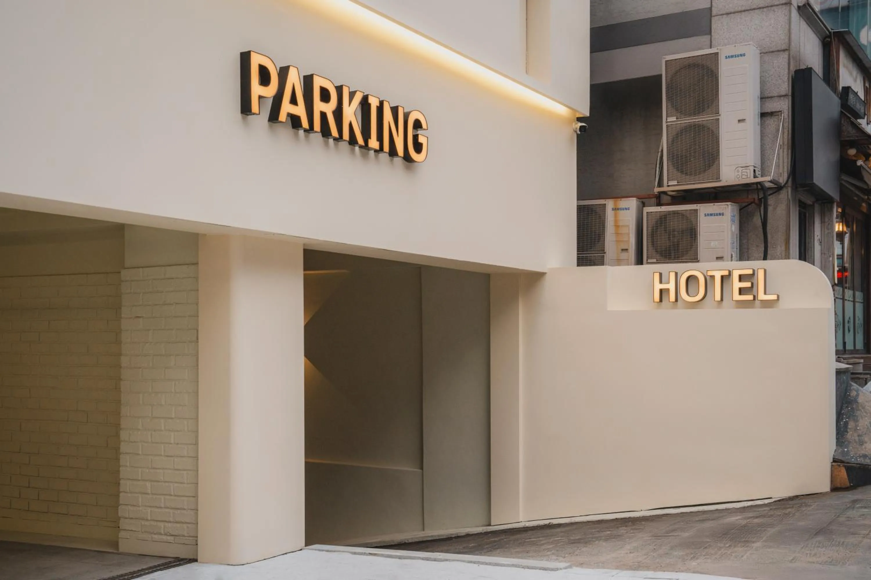 Property building in GOYU Hotel
