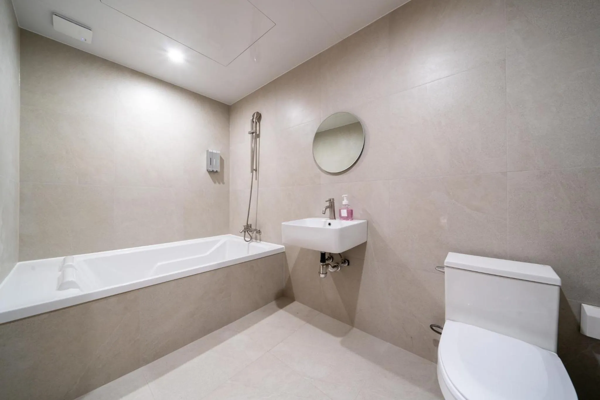 Bathroom in GOYU Hotel