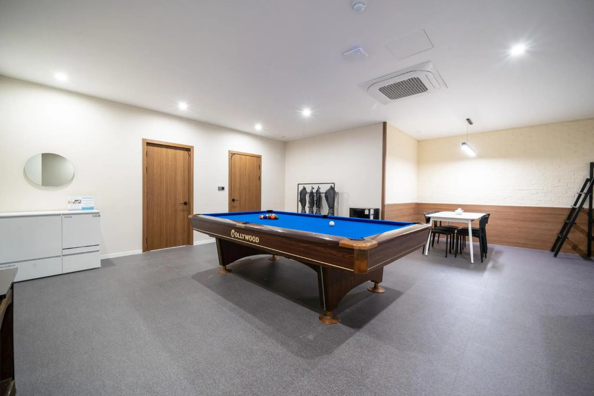 Billiard in GOYU Hotel