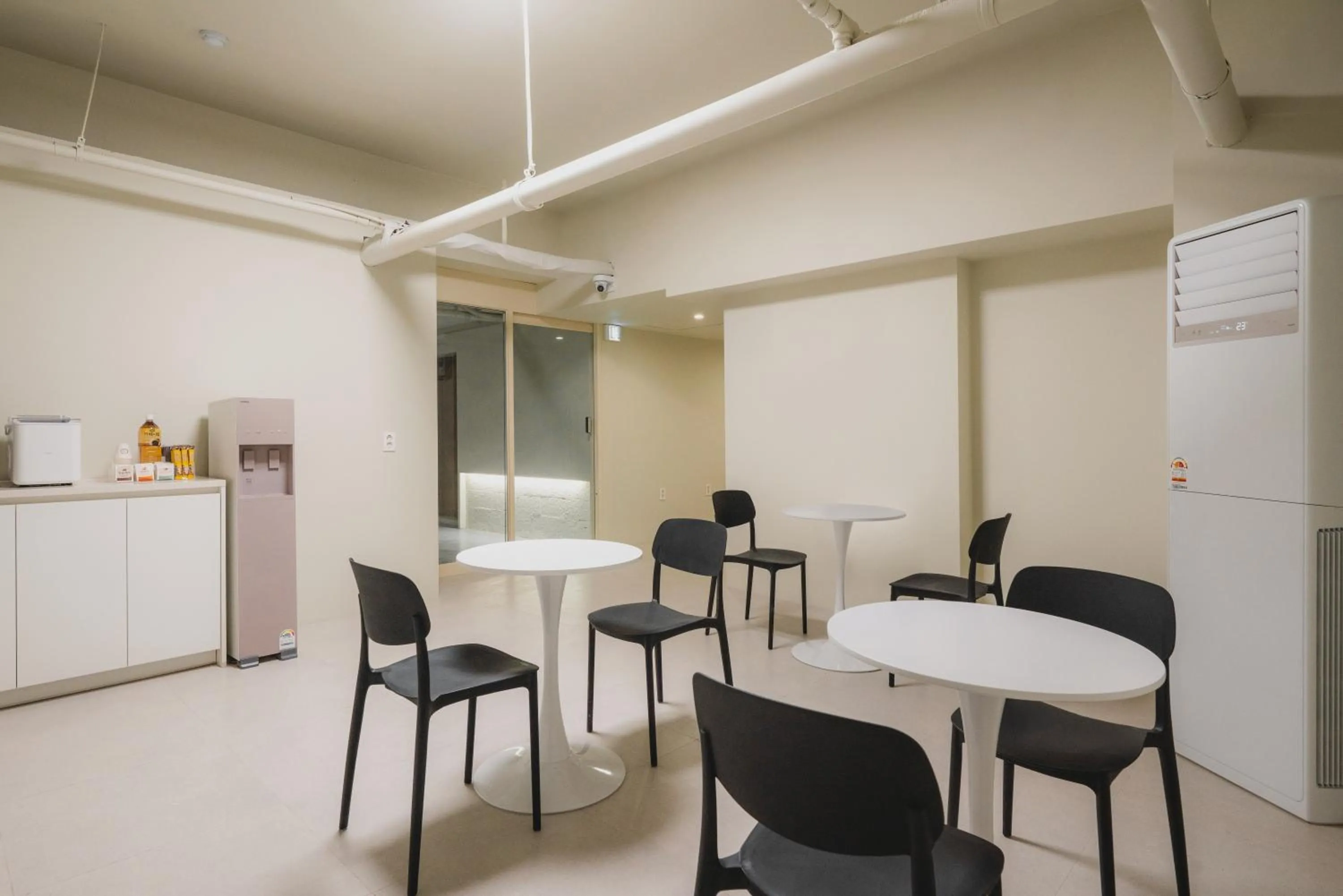Restaurant/places to eat in GOYU Hotel