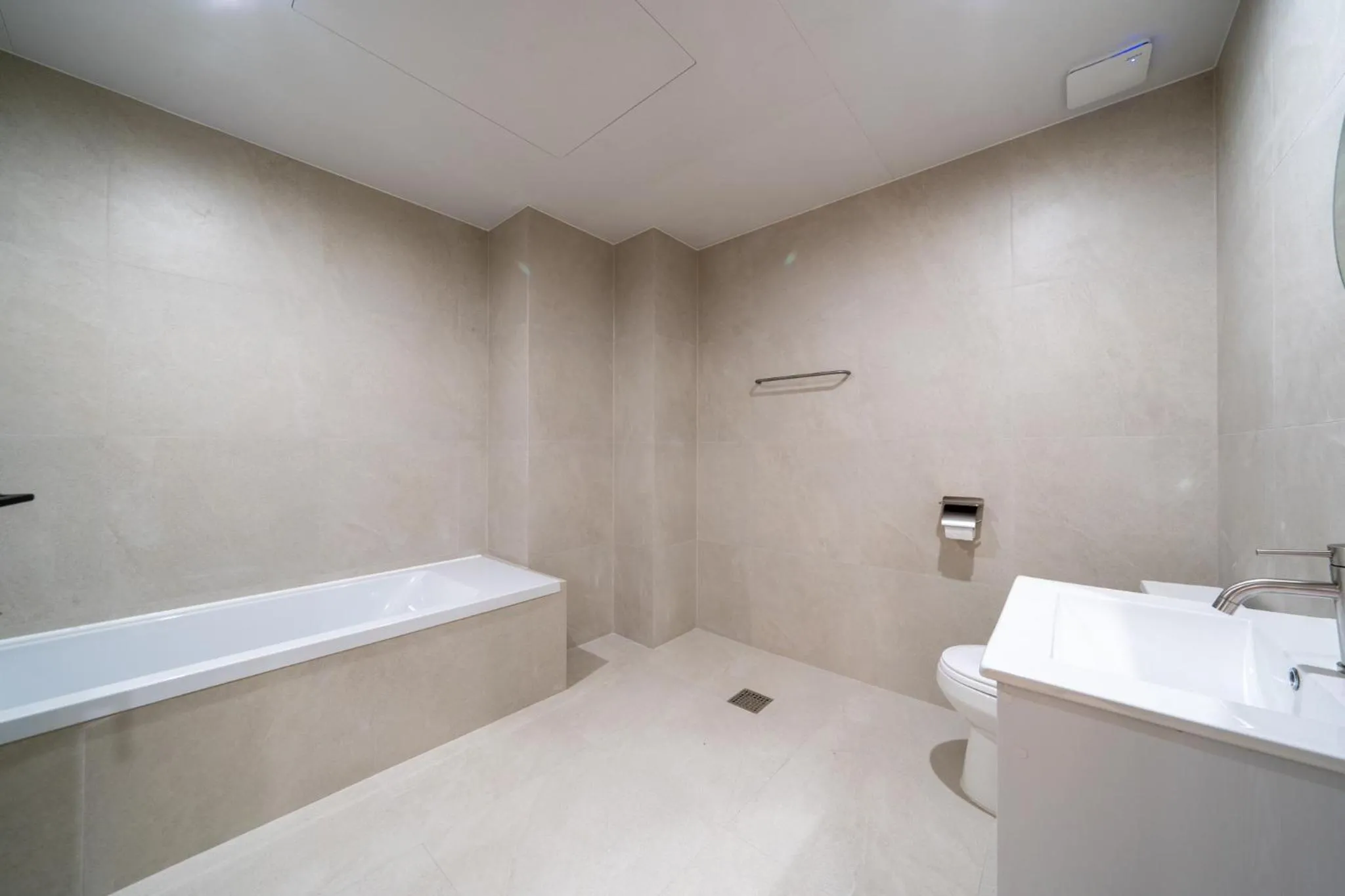 Bath in GOYU Hotel