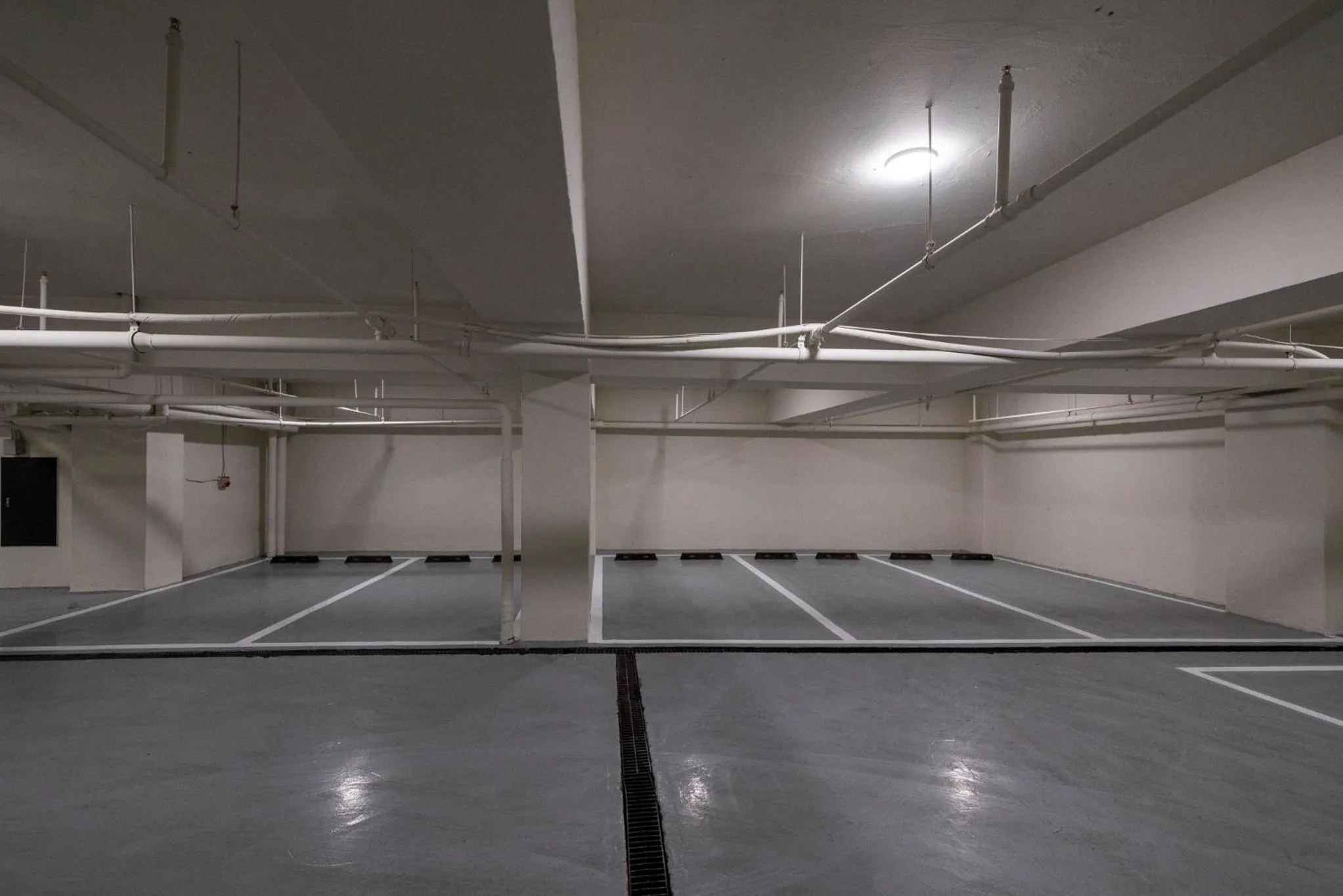 Parking in GOYU Hotel