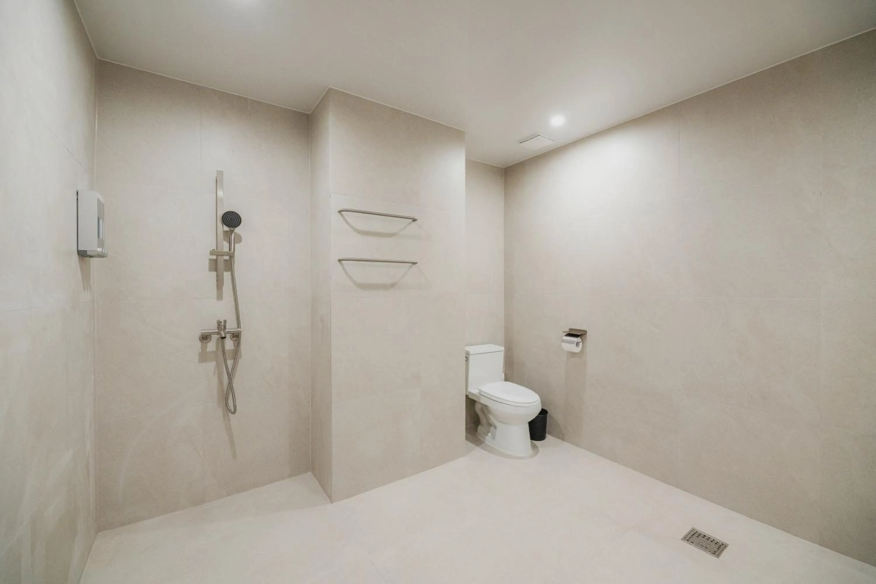 Bathroom in GOYU Hotel