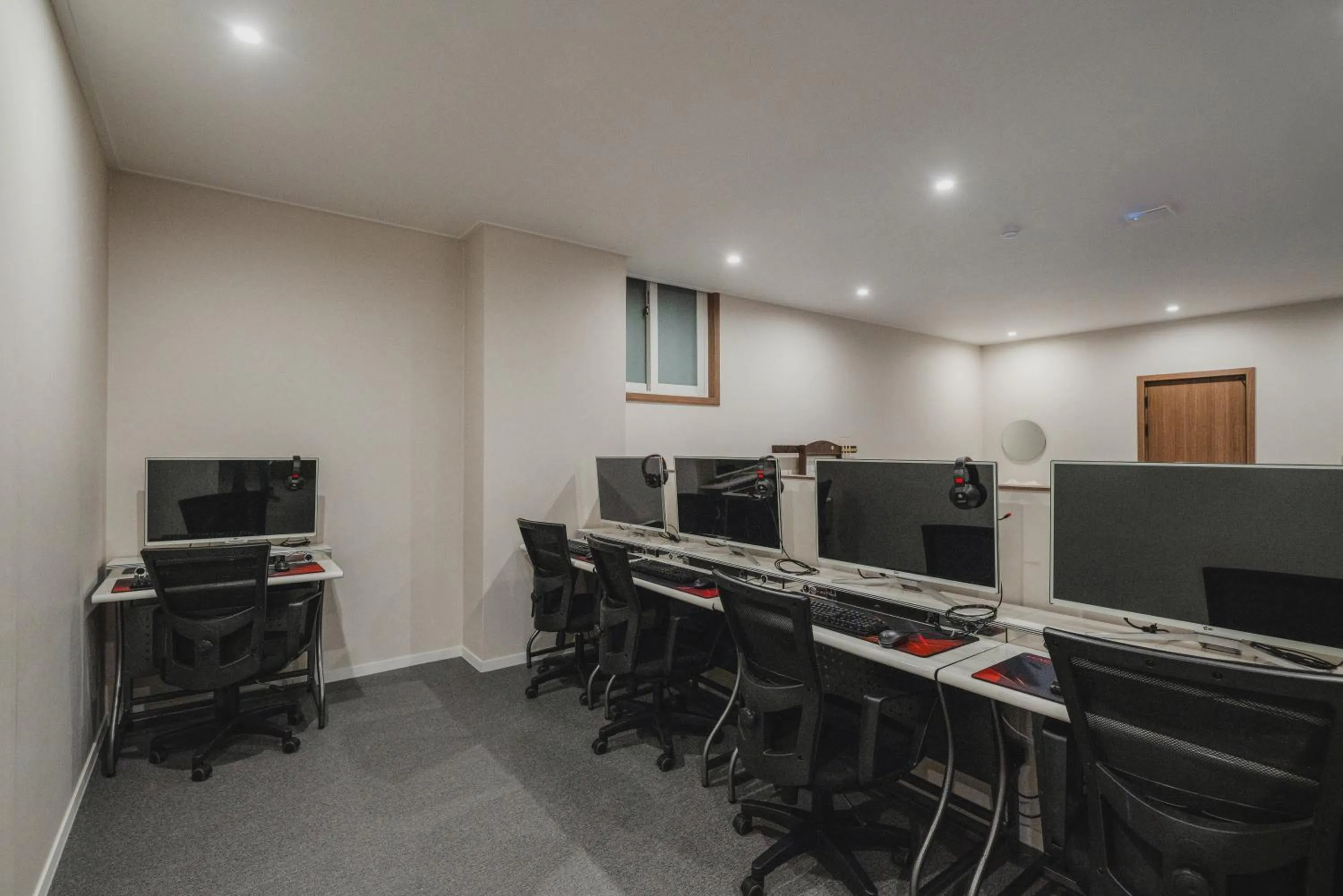 Game Room in GOYU Hotel