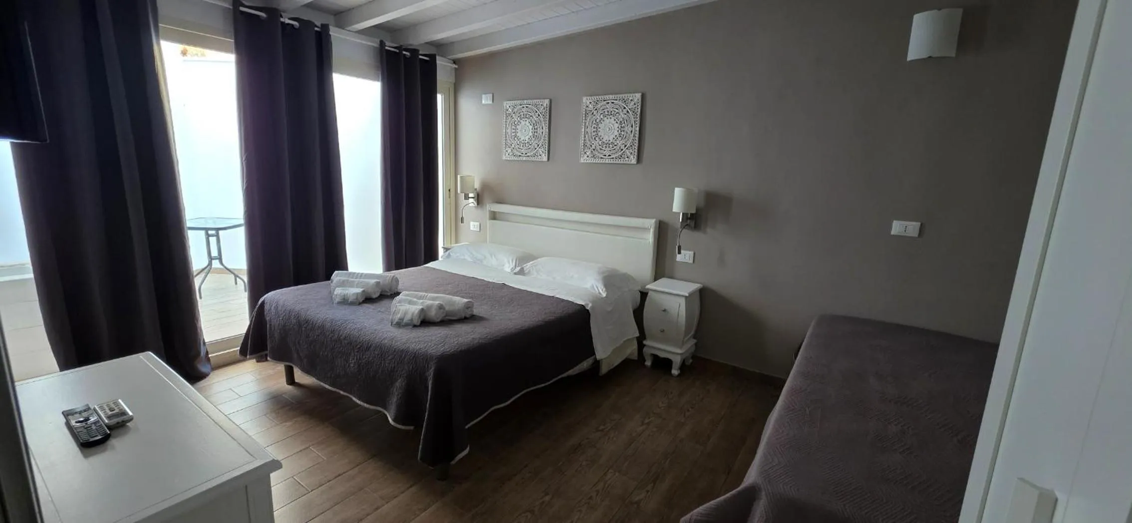 Patio, Bed in Hostel Josef