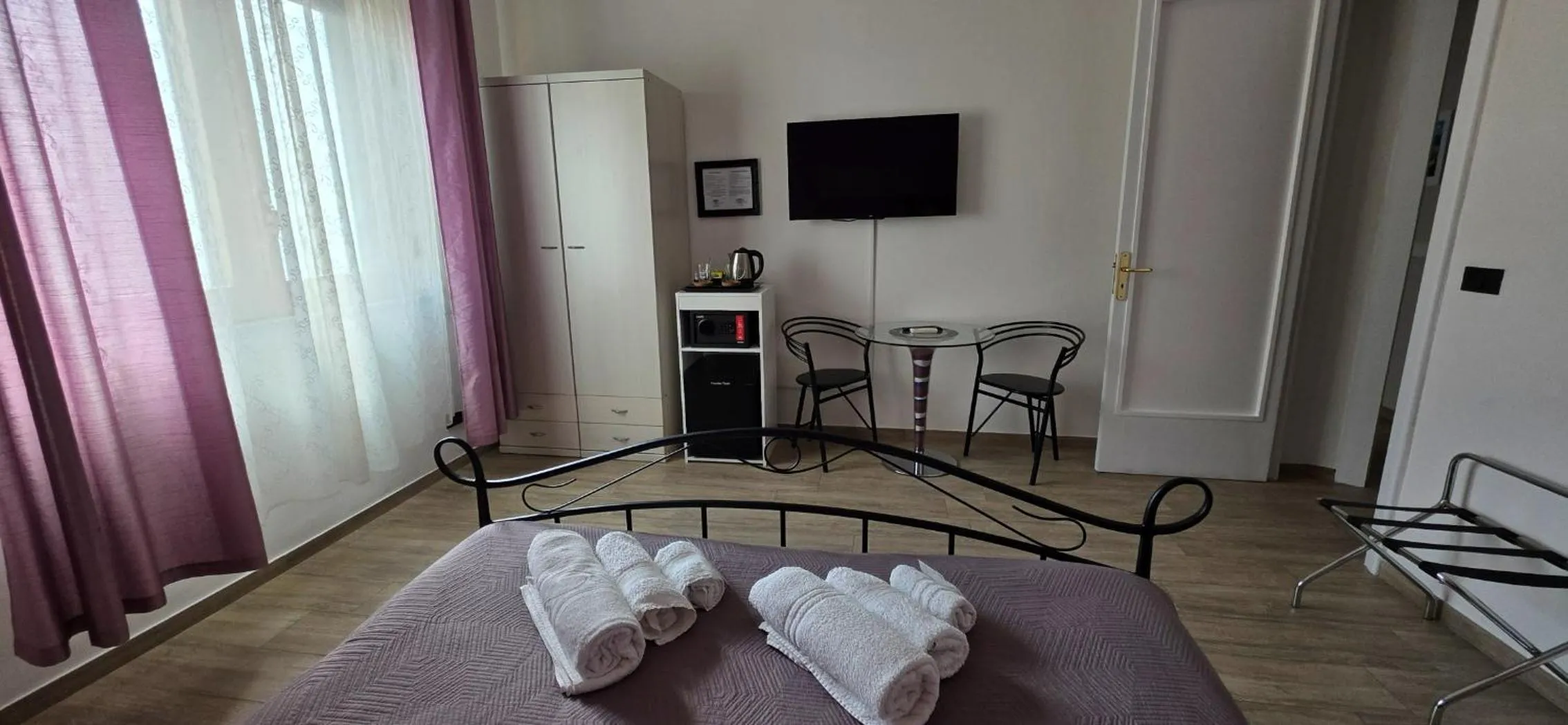 View (from property/room), Bed in Hostel Josef