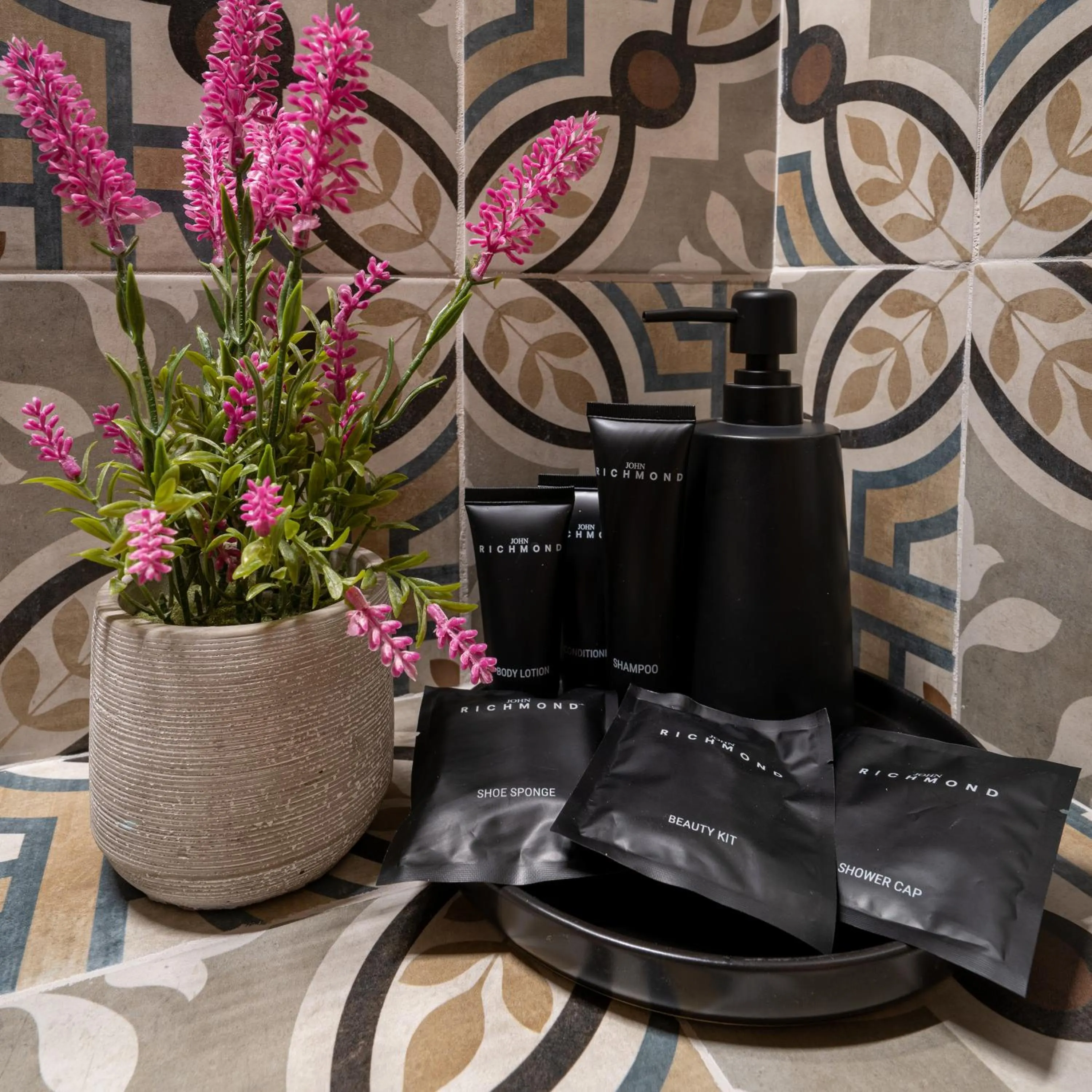 Decorative detail in MORF suites