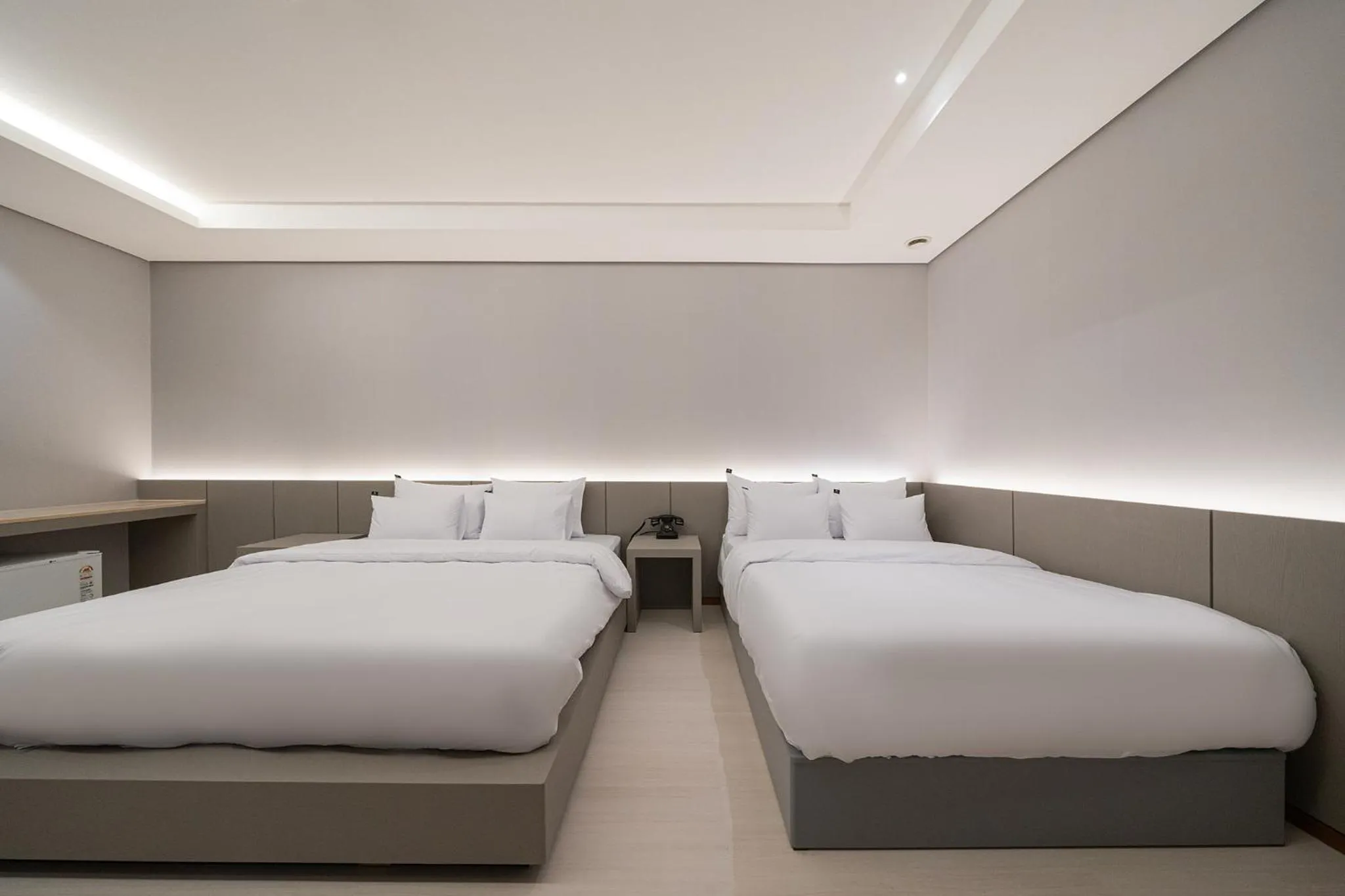 Deluxe Twin Room in Guwol Rondo Hotel